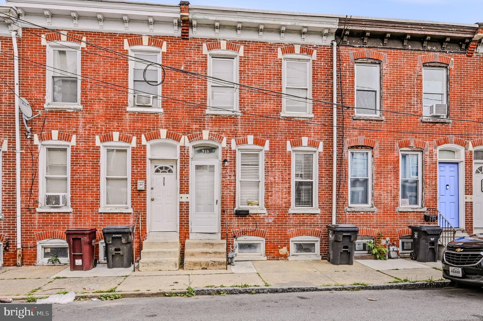 918 KIRKWOOD STREET
