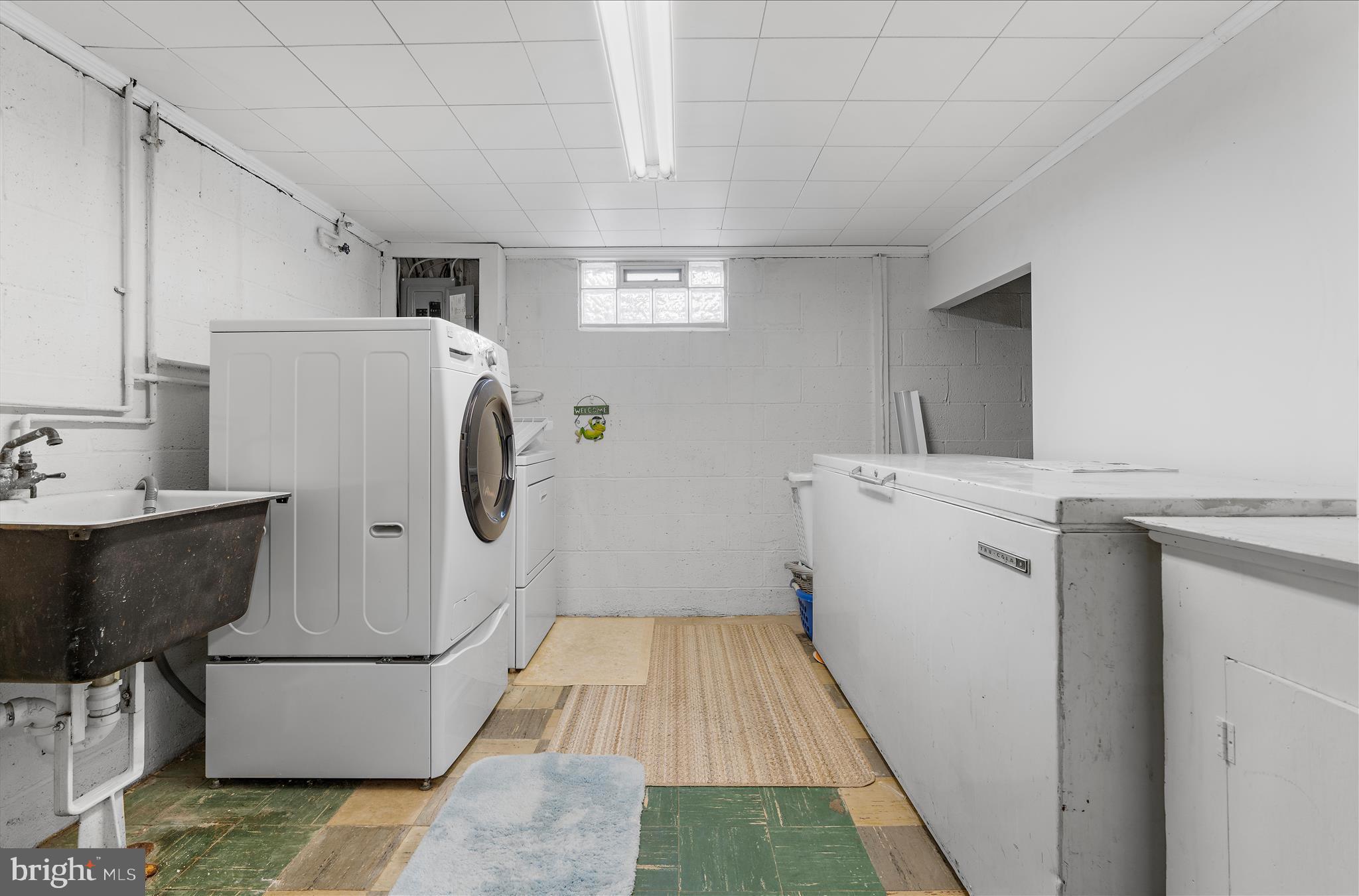 SHIPLEY HEIGHTS - Residential