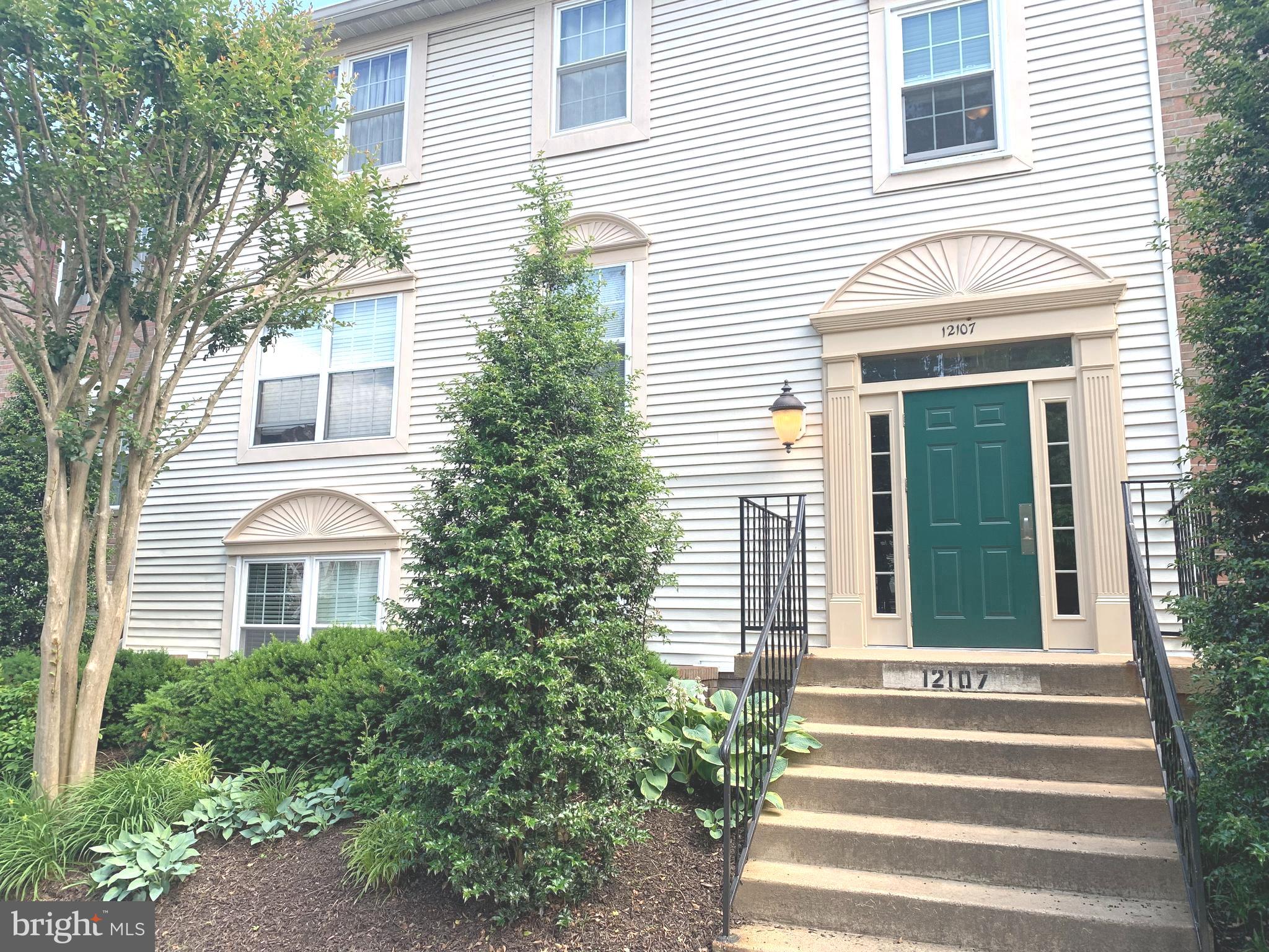 12107 GREEN LEDGE COURT 202