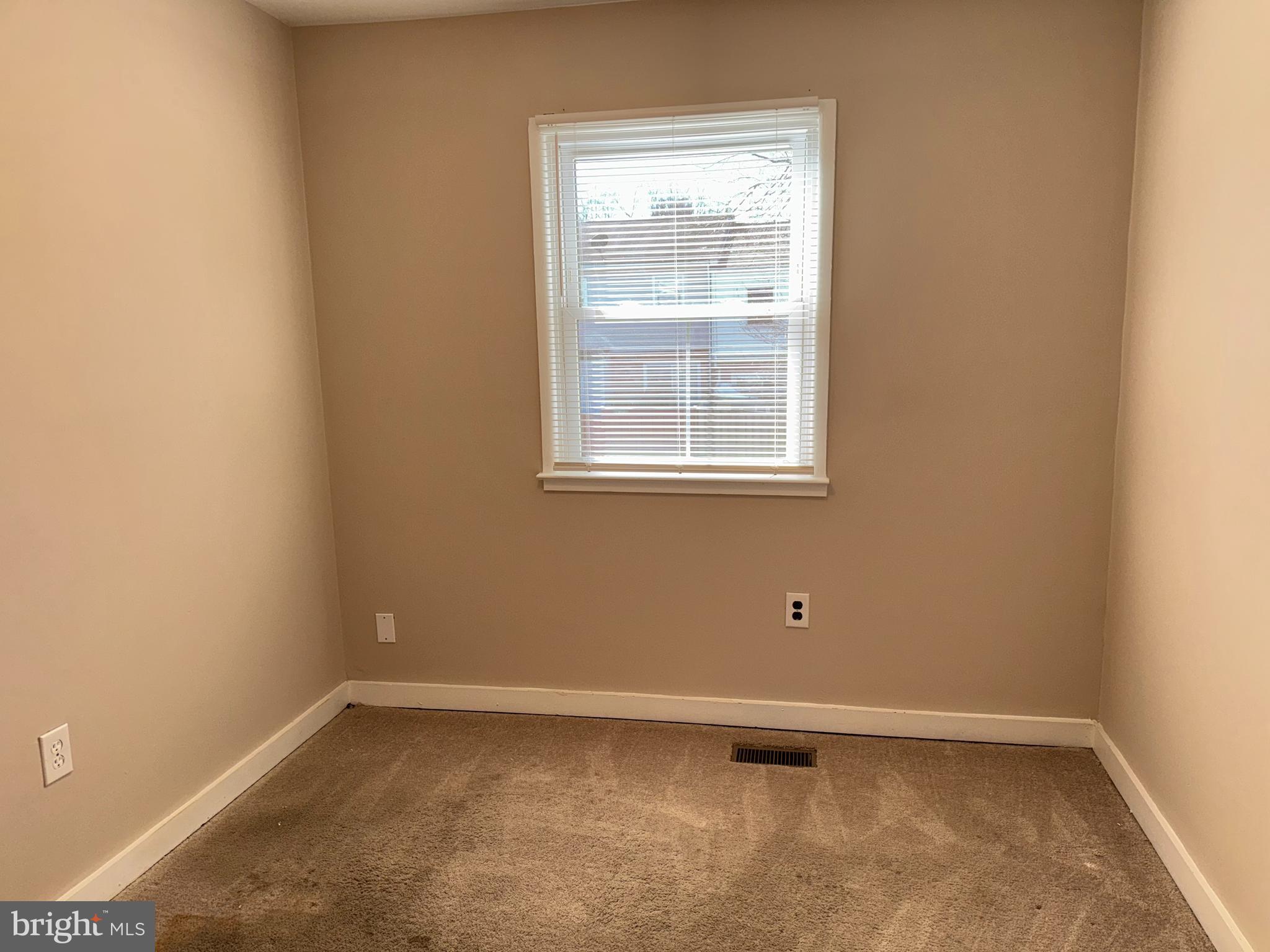 WILLIAMSTOWN - Residential Lease