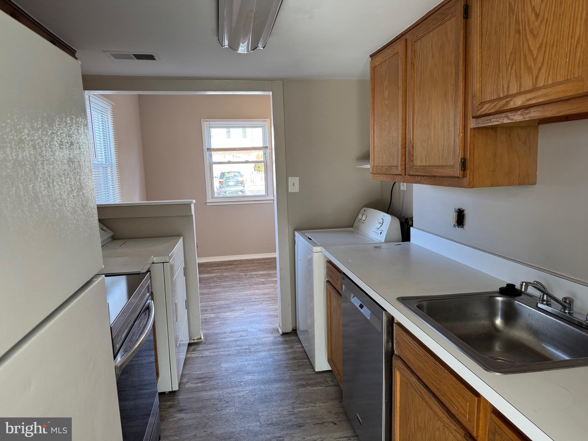 WILLIAMSTOWN - Residential Lease