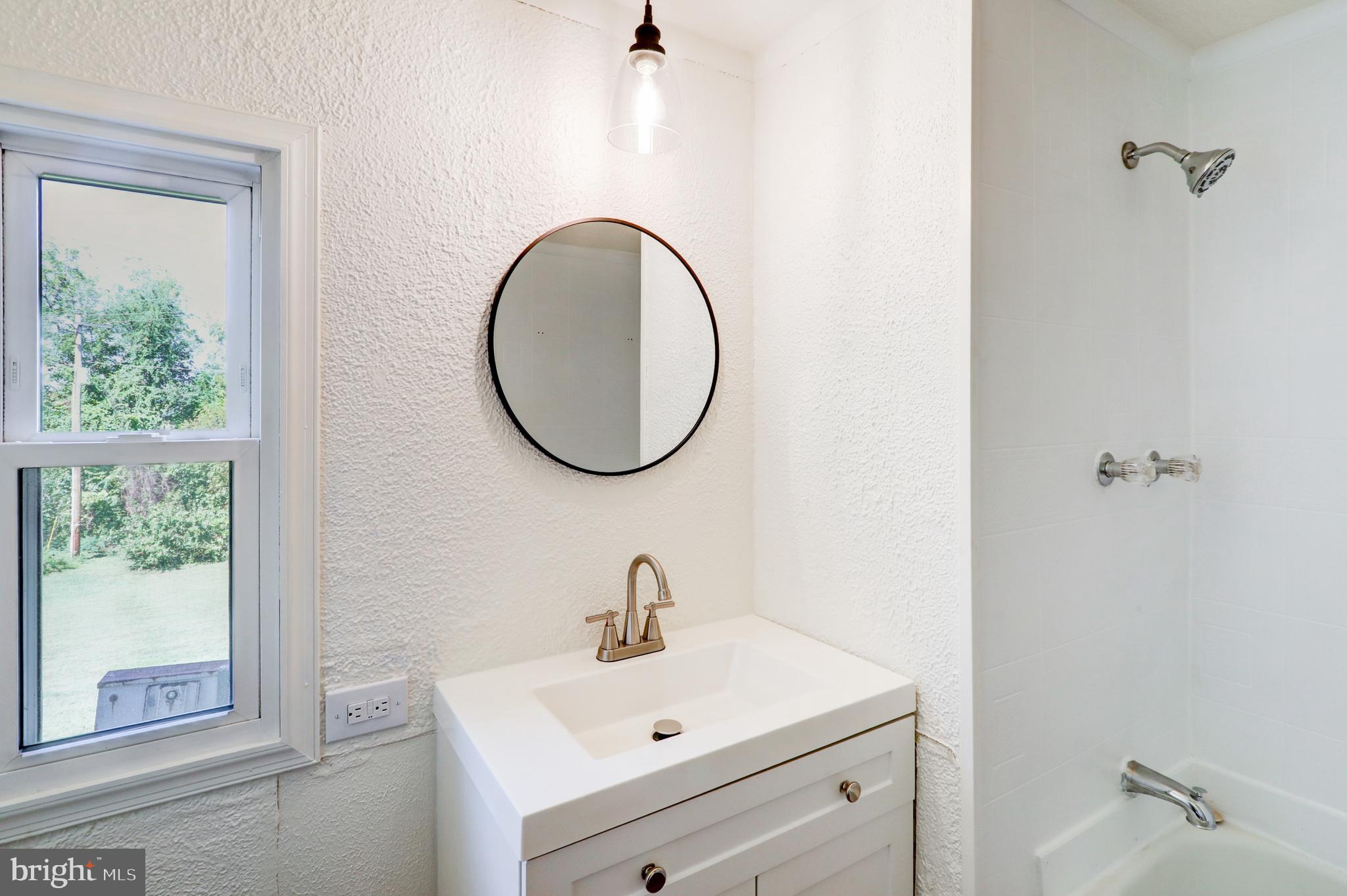 NORTH CODORUS TWP - Residential