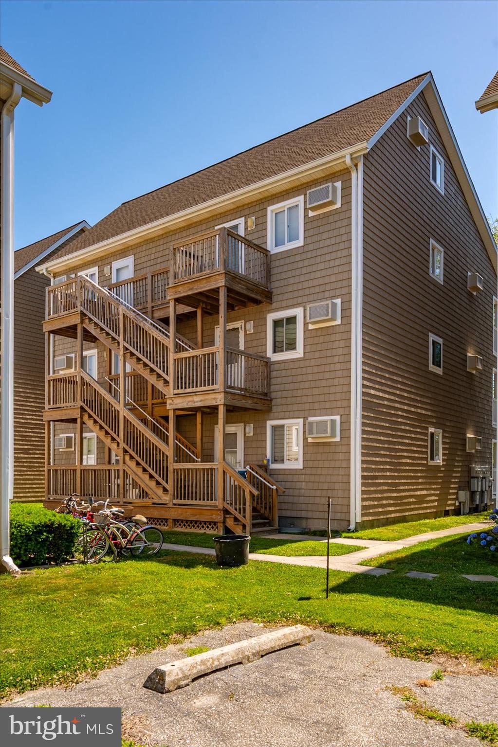 14405 LIGHTHOUSE AVENUE 112