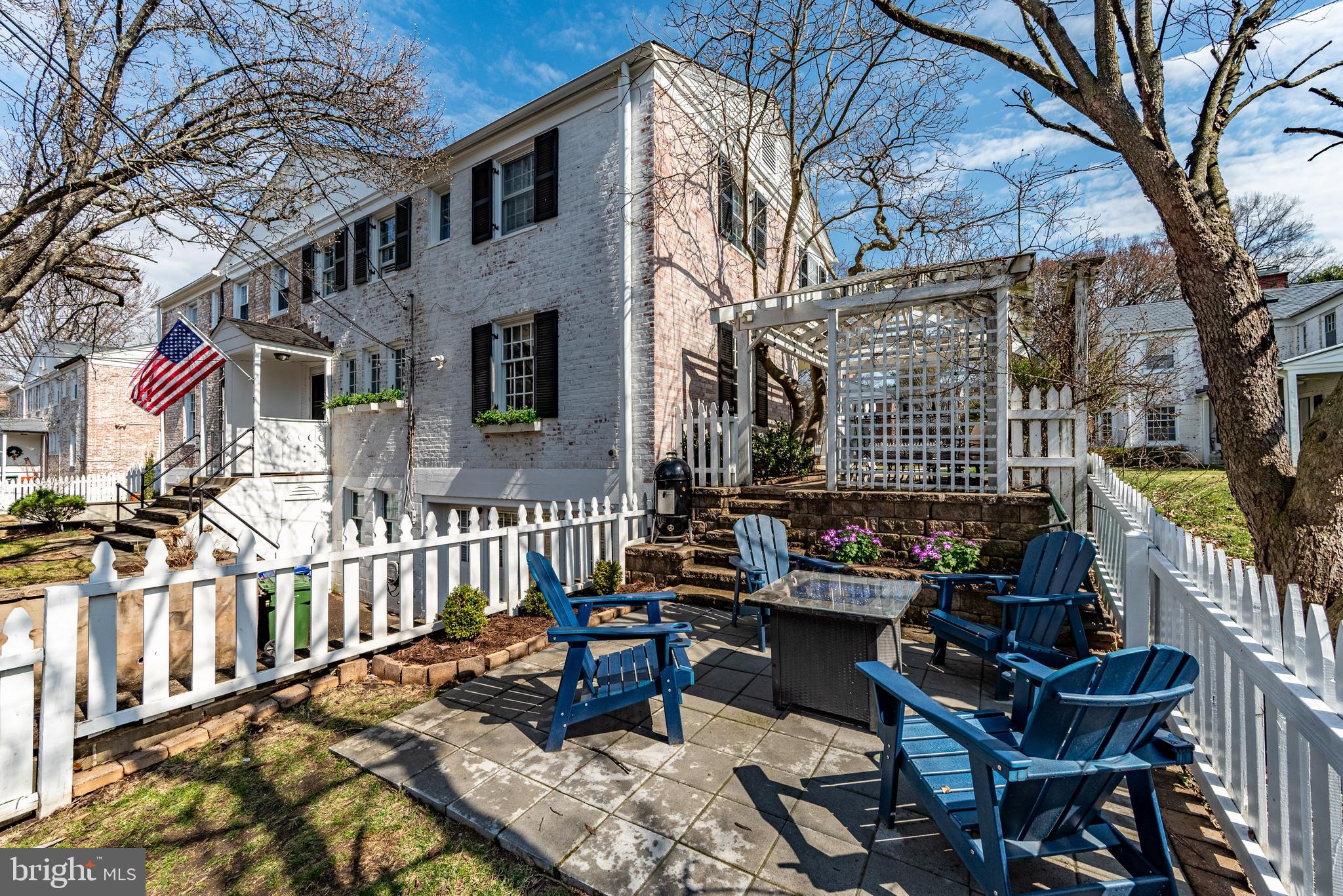 HOMELAND HISTORIC DISTRICT - Residential