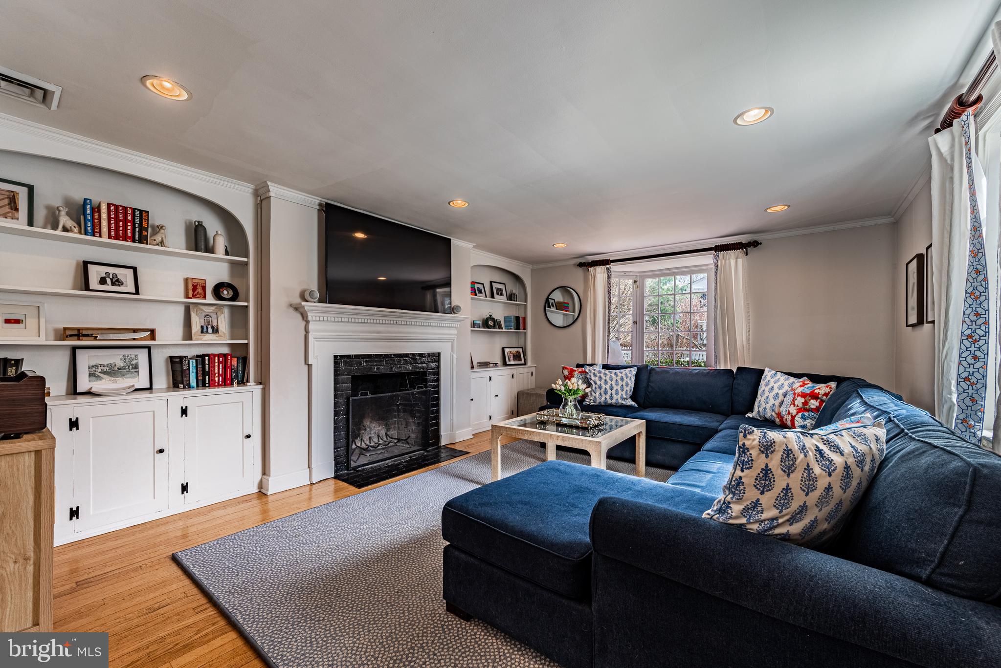 HOMELAND HISTORIC DISTRICT - Residential