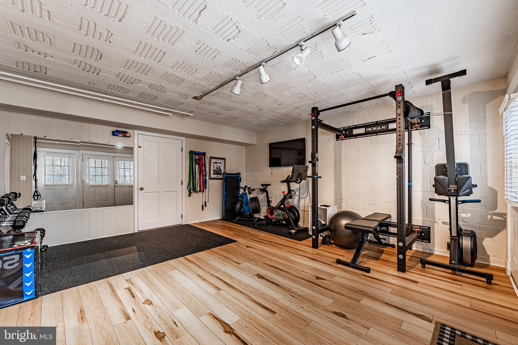 HOMELAND HISTORIC DISTRICT - Residential