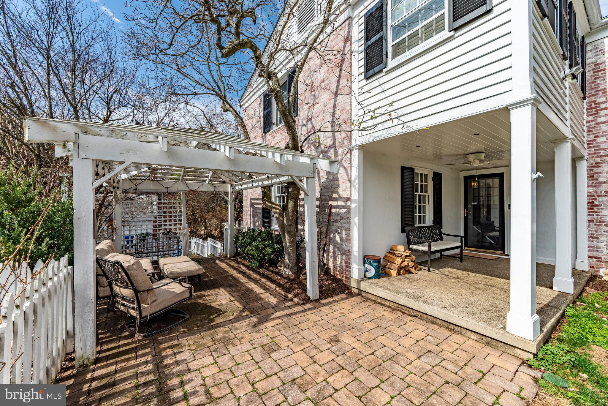 HOMELAND HISTORIC DISTRICT - Residential