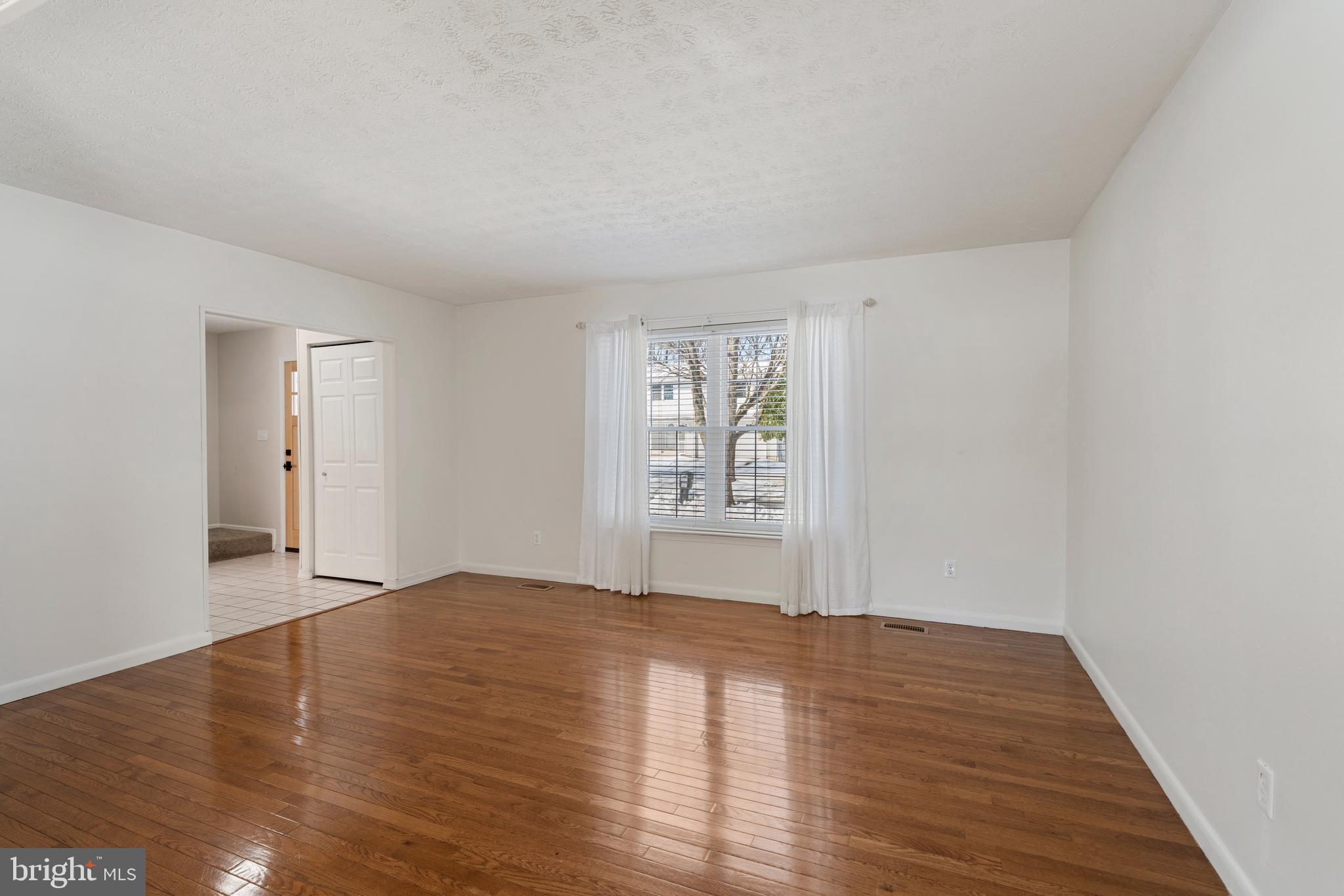 WETHERSFIELD - Residential