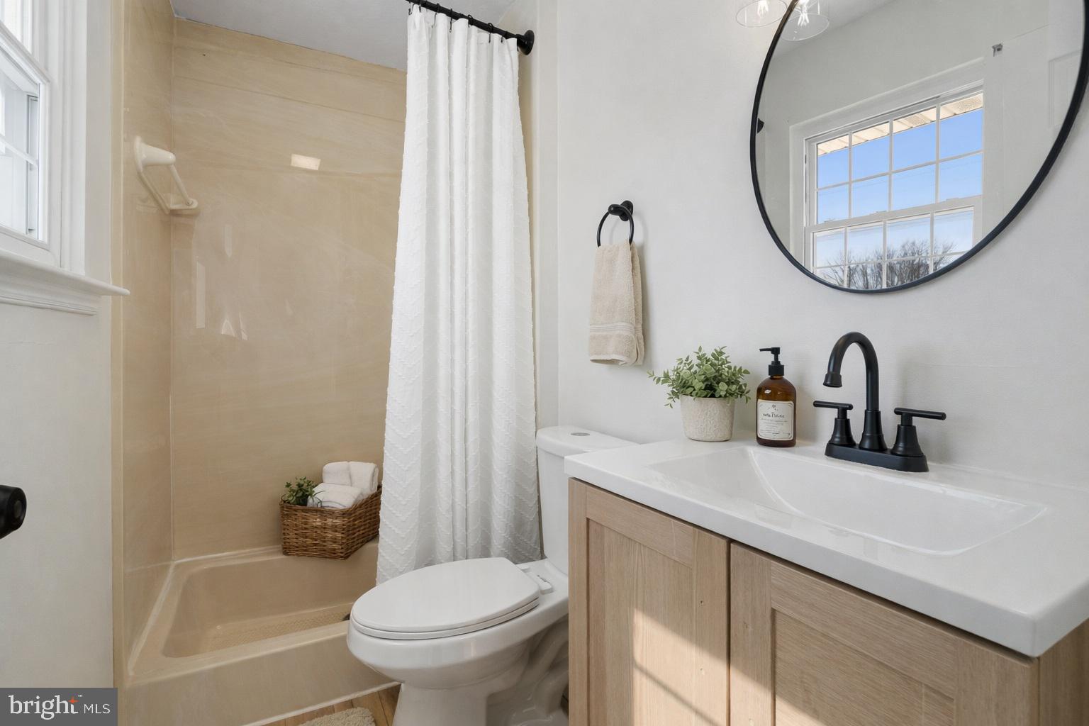 WETHERSFIELD - Residential