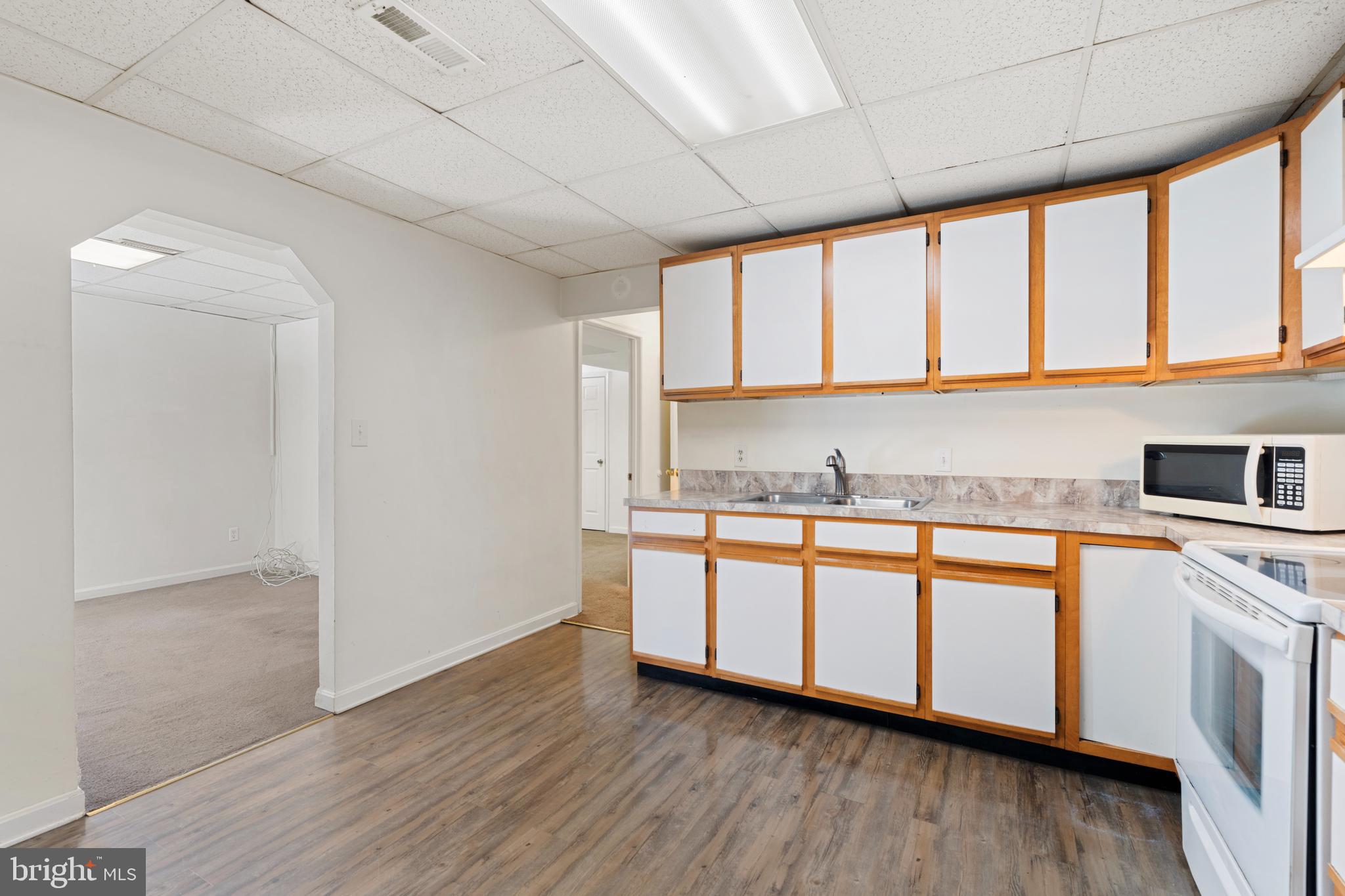 WETHERSFIELD - Residential