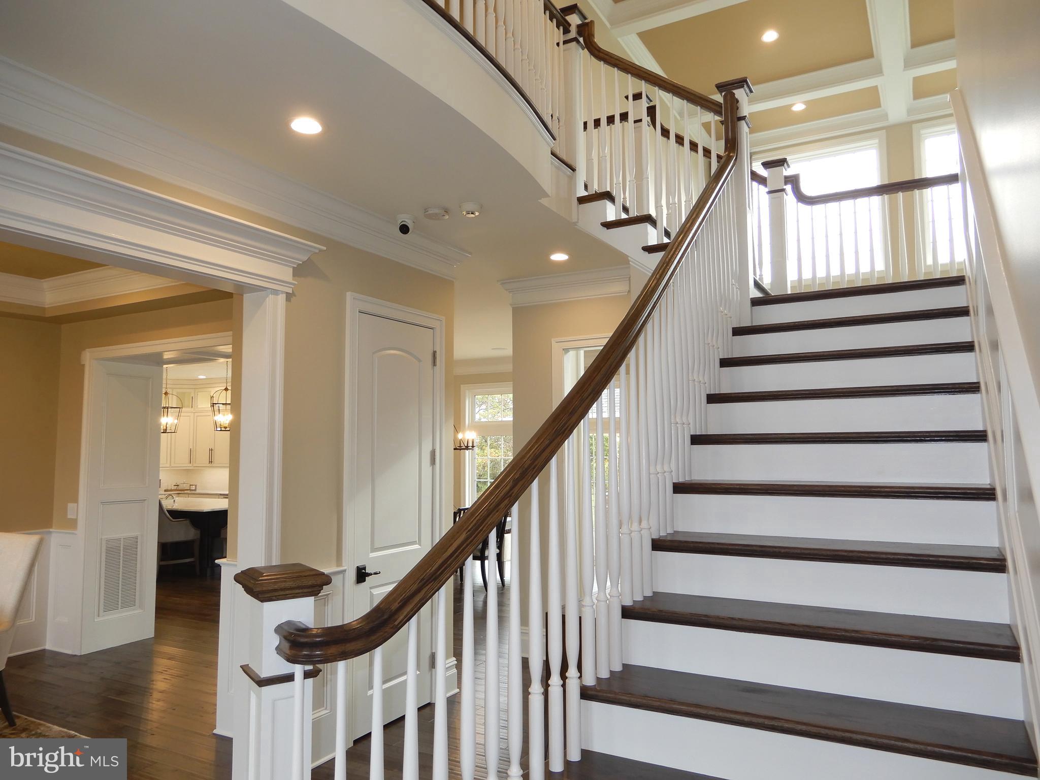 WAVERLY AT NORTHAMPTON - Residential