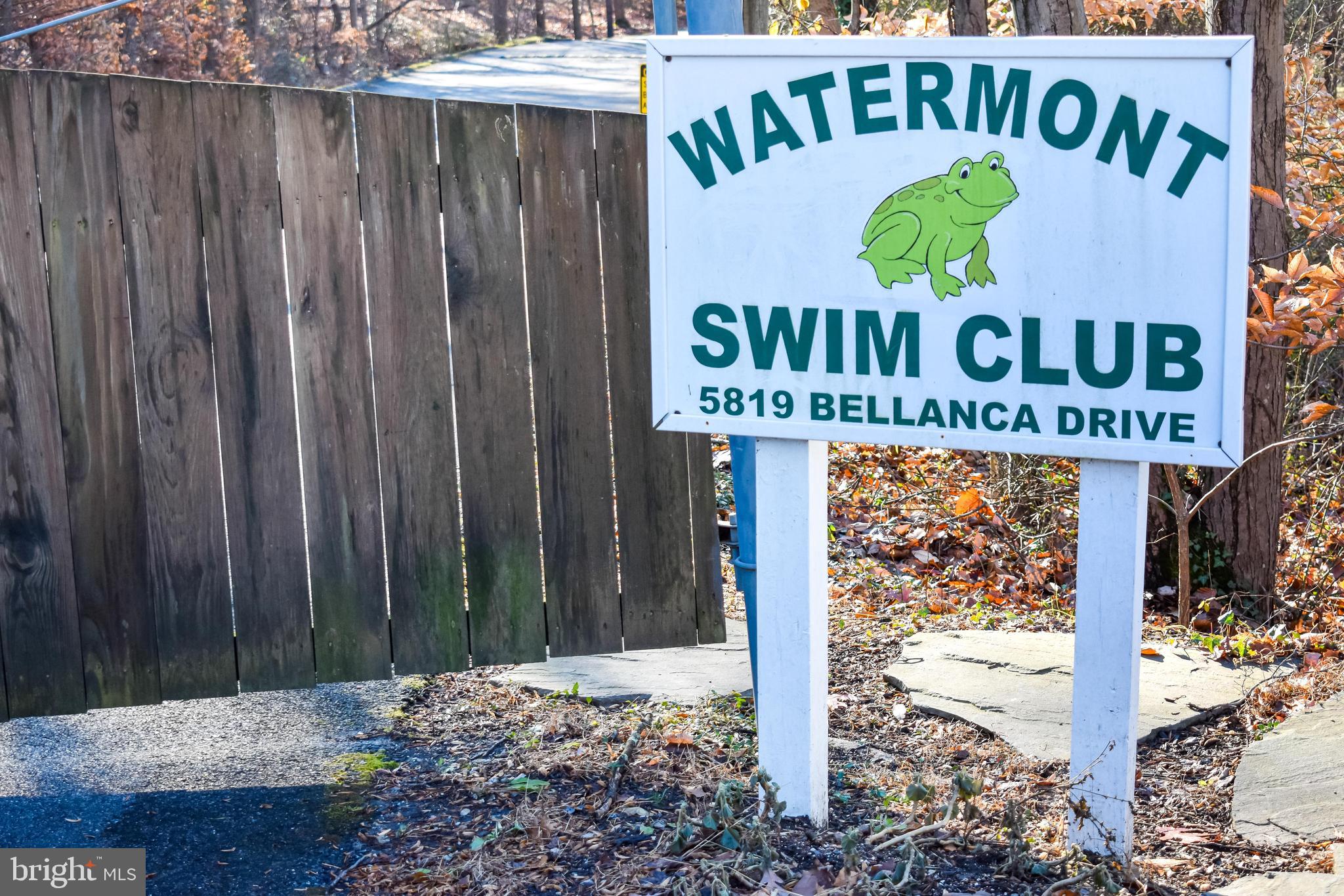 LYNDWOOD MANOR - Residential