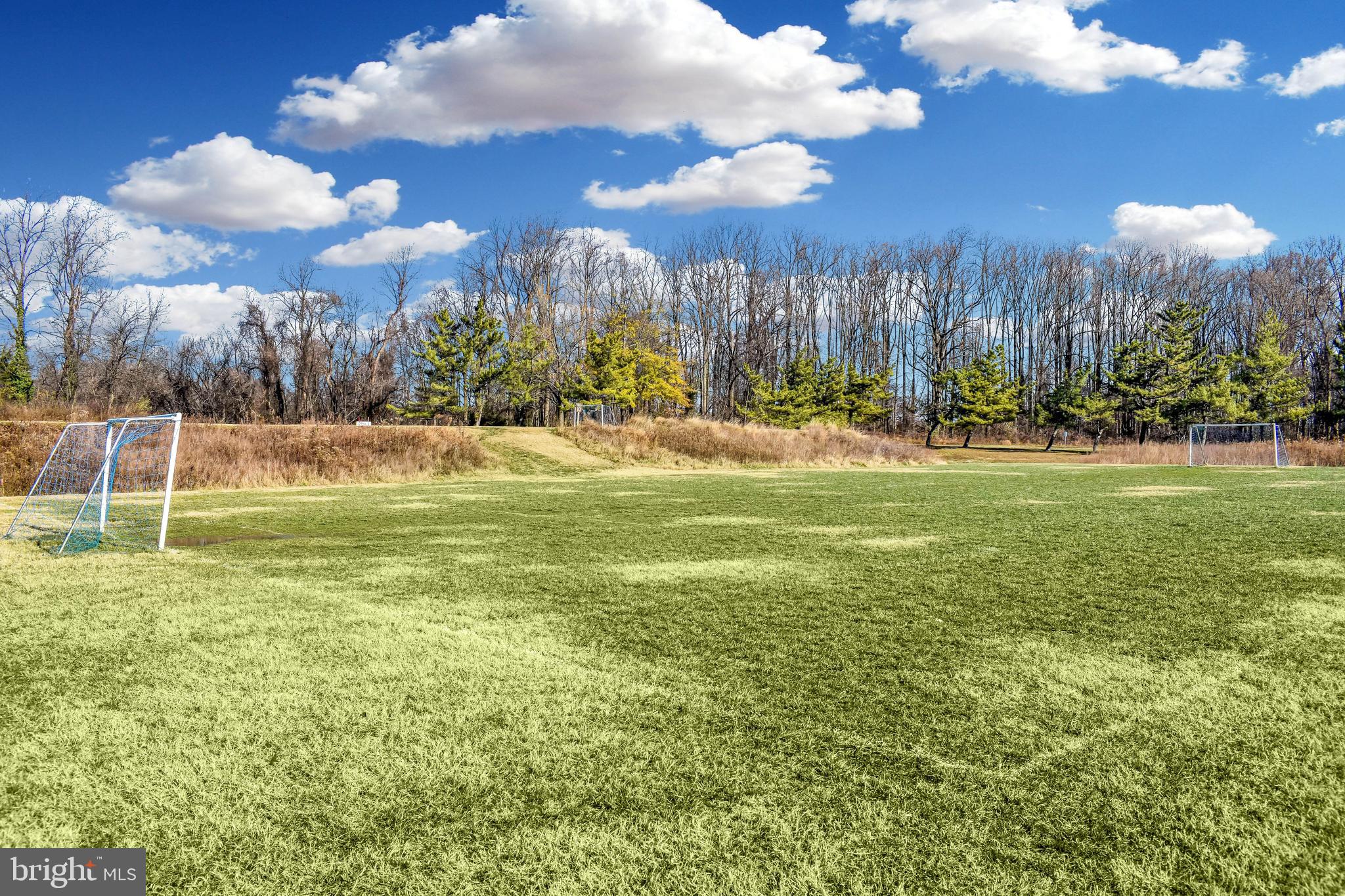 LYNDWOOD MANOR - Residential