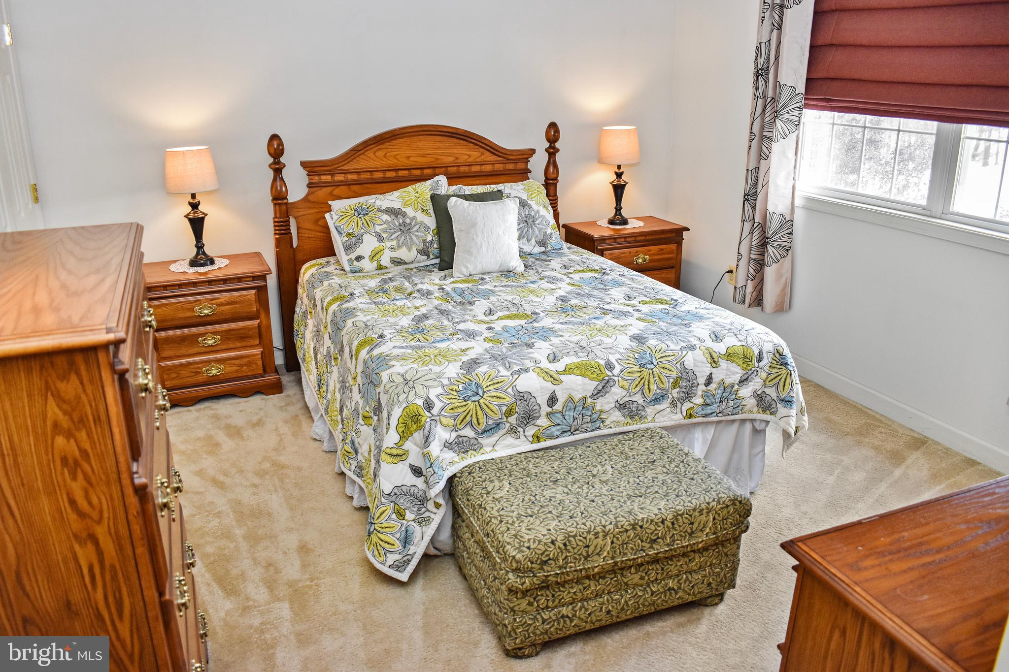 LYNDWOOD MANOR - Residential