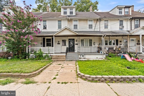 Townhouse For Sale - 205 Willow Street<br/> DELANCO, NJ 08075