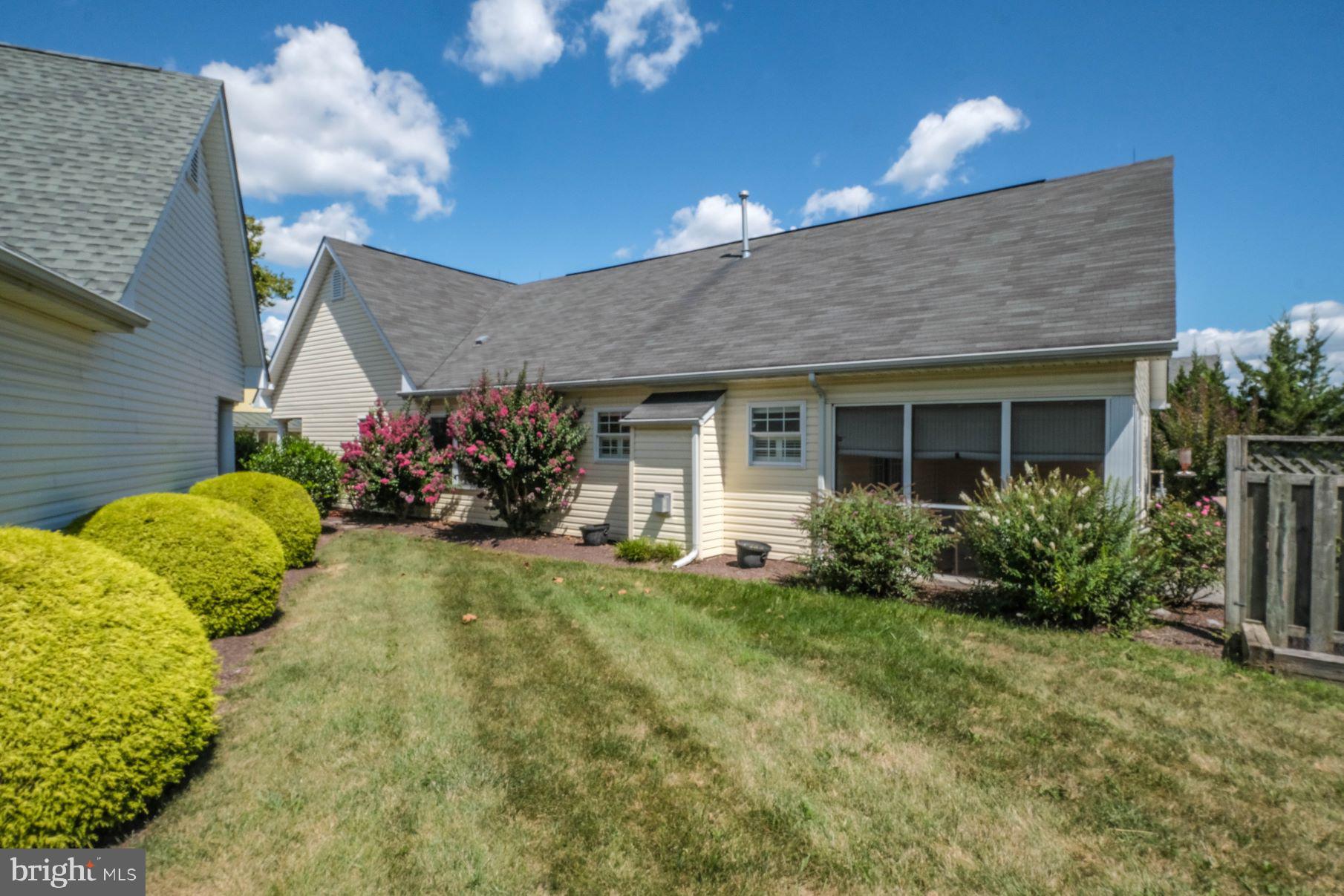 CROSS CREEK VILLAGE - Residential