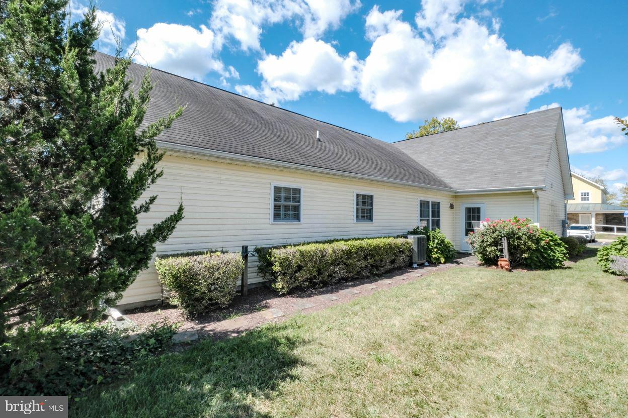 CROSS CREEK VILLAGE - Residential