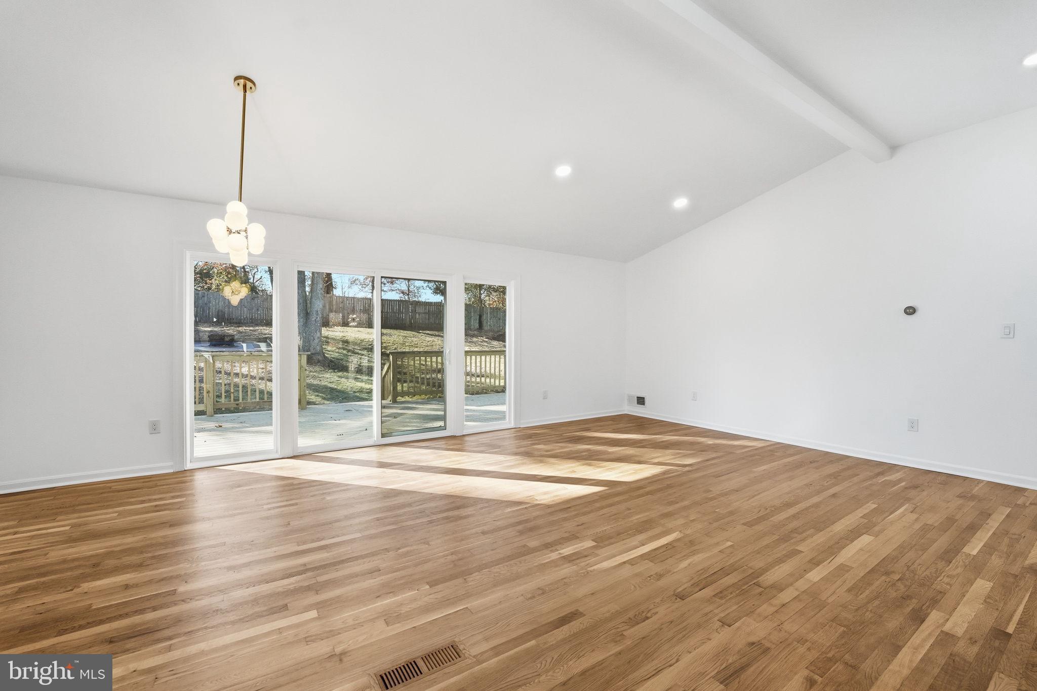 WESTVIEW HILLS - Residential