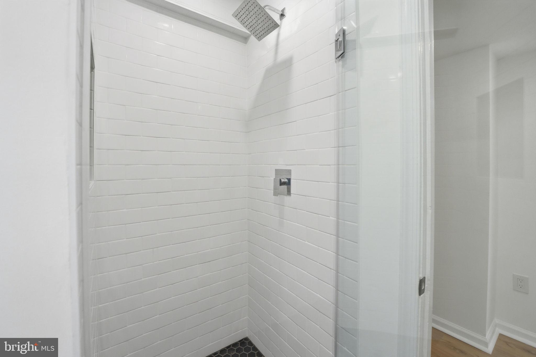 WESTVIEW HILLS - Residential