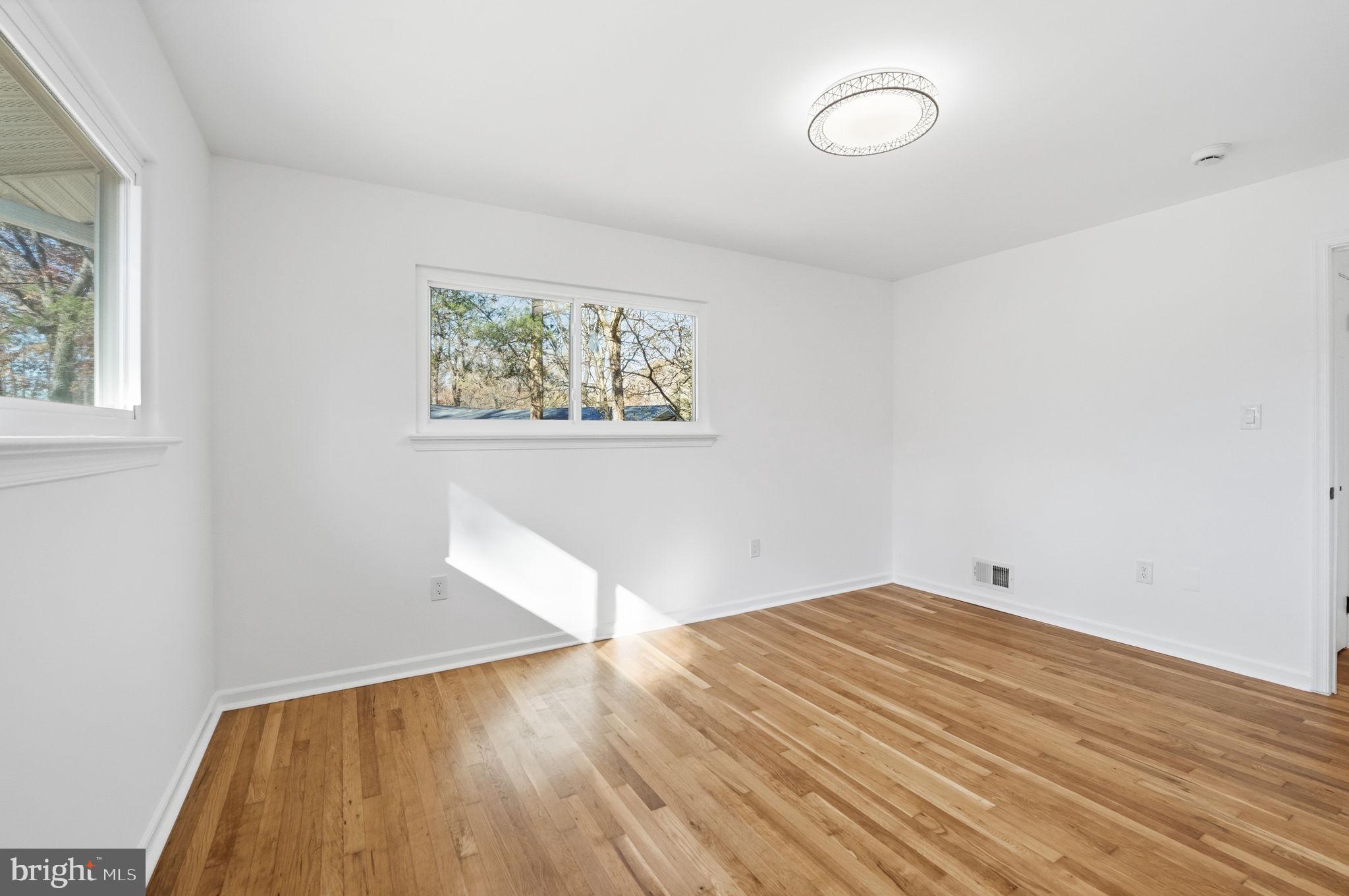 WESTVIEW HILLS - Residential