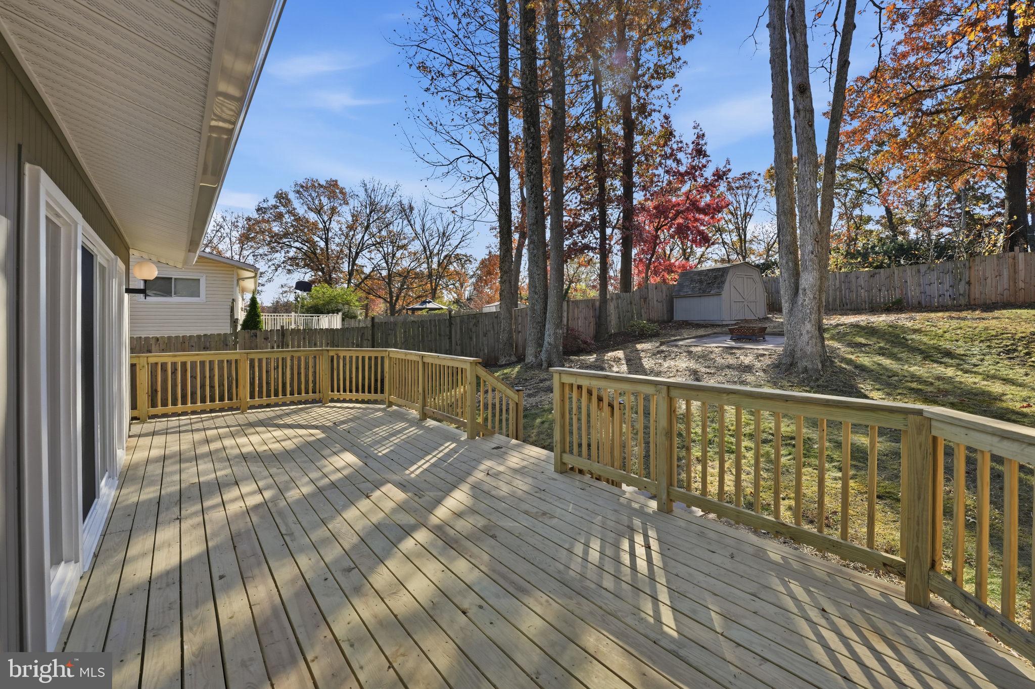 WESTVIEW HILLS - Residential