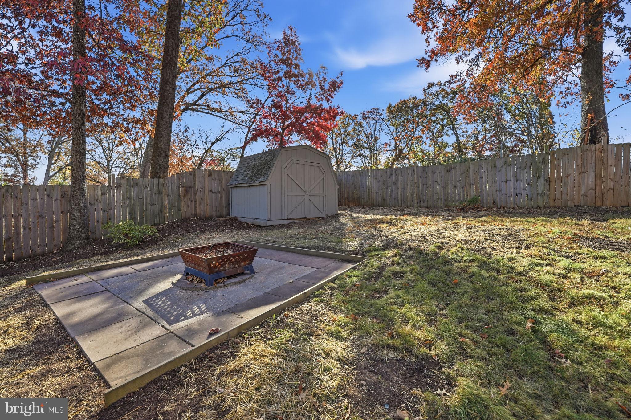 WESTVIEW HILLS - Residential