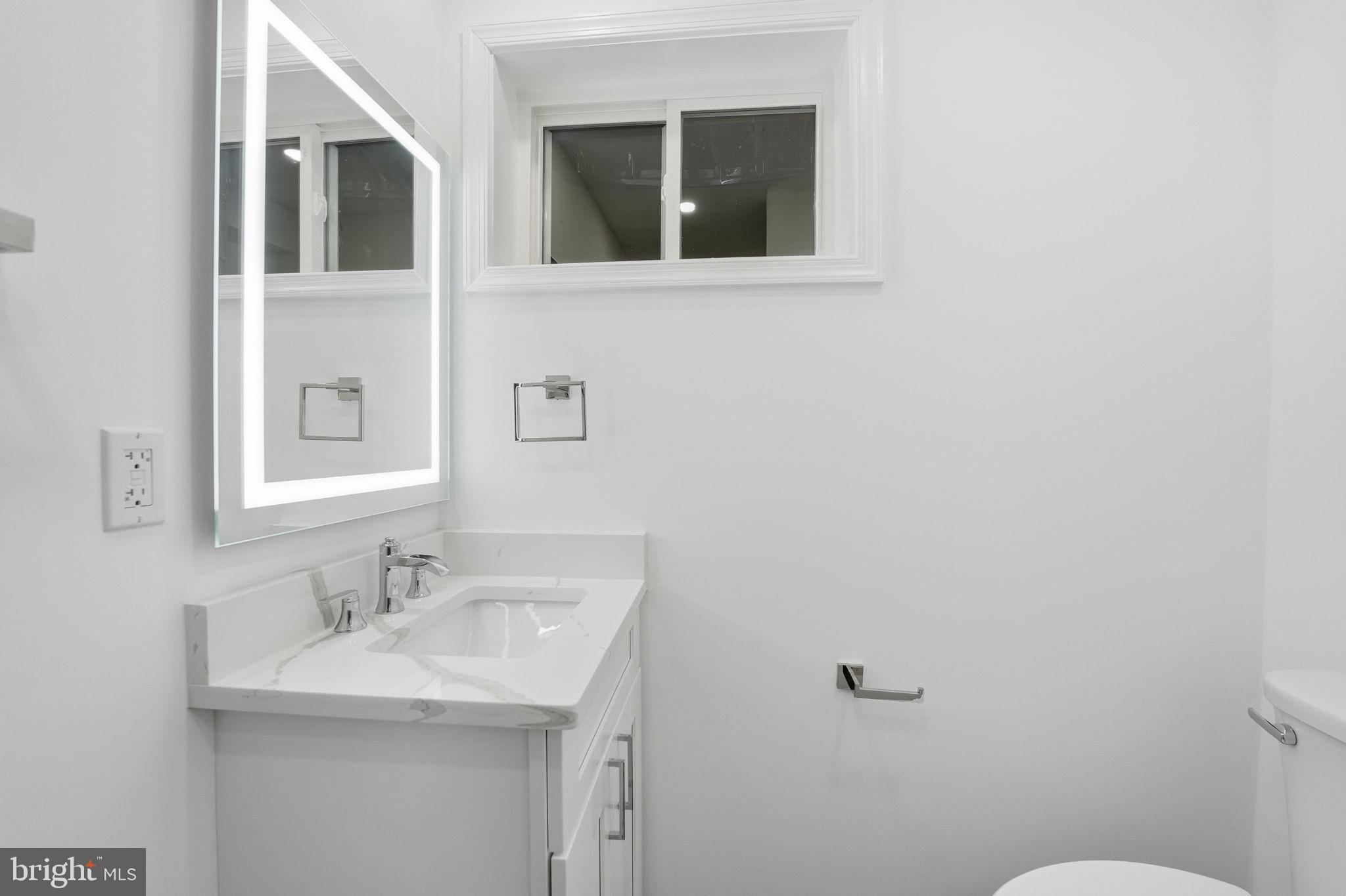 WESTVIEW HILLS - Residential