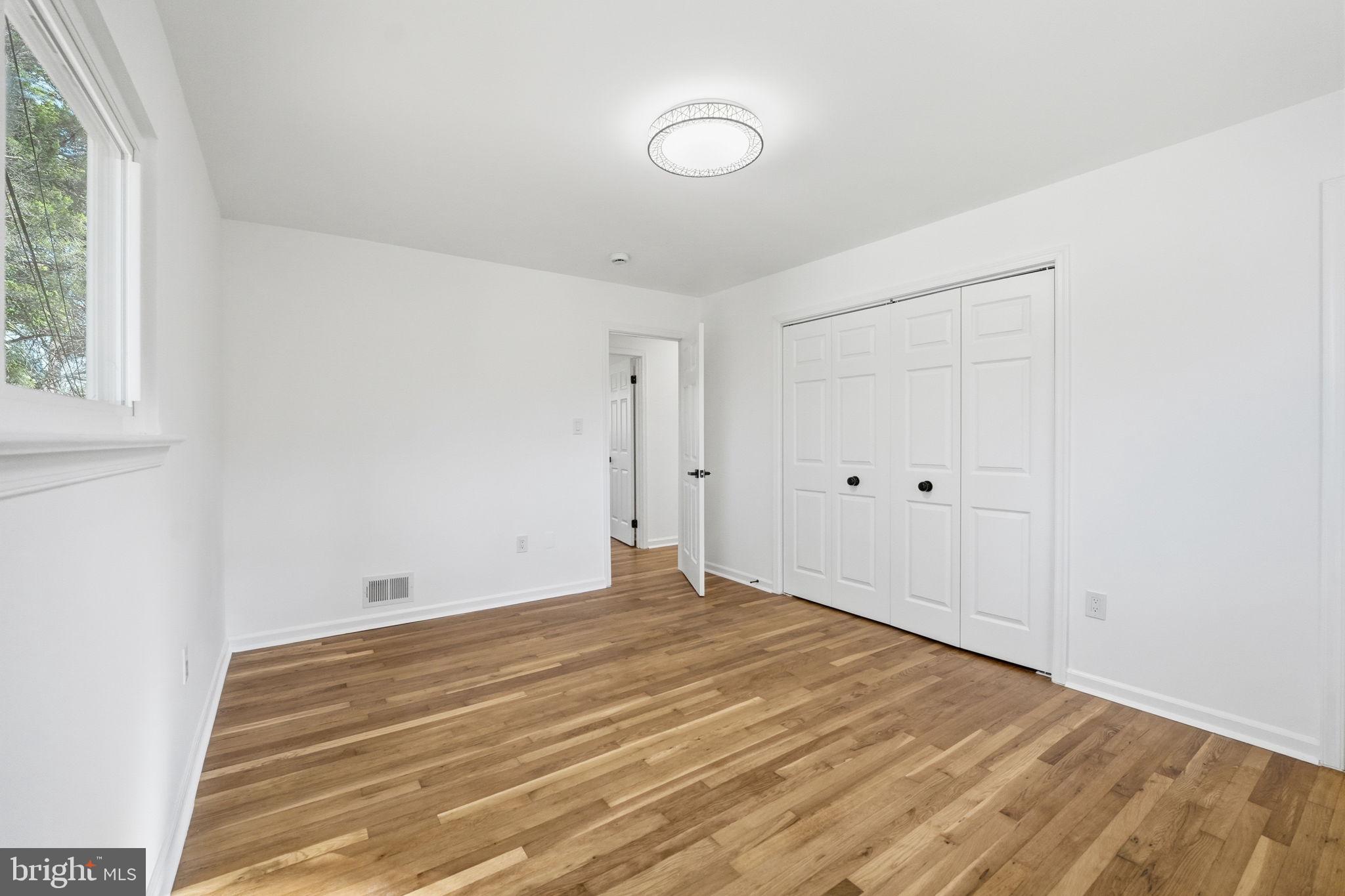 WESTVIEW HILLS - Residential