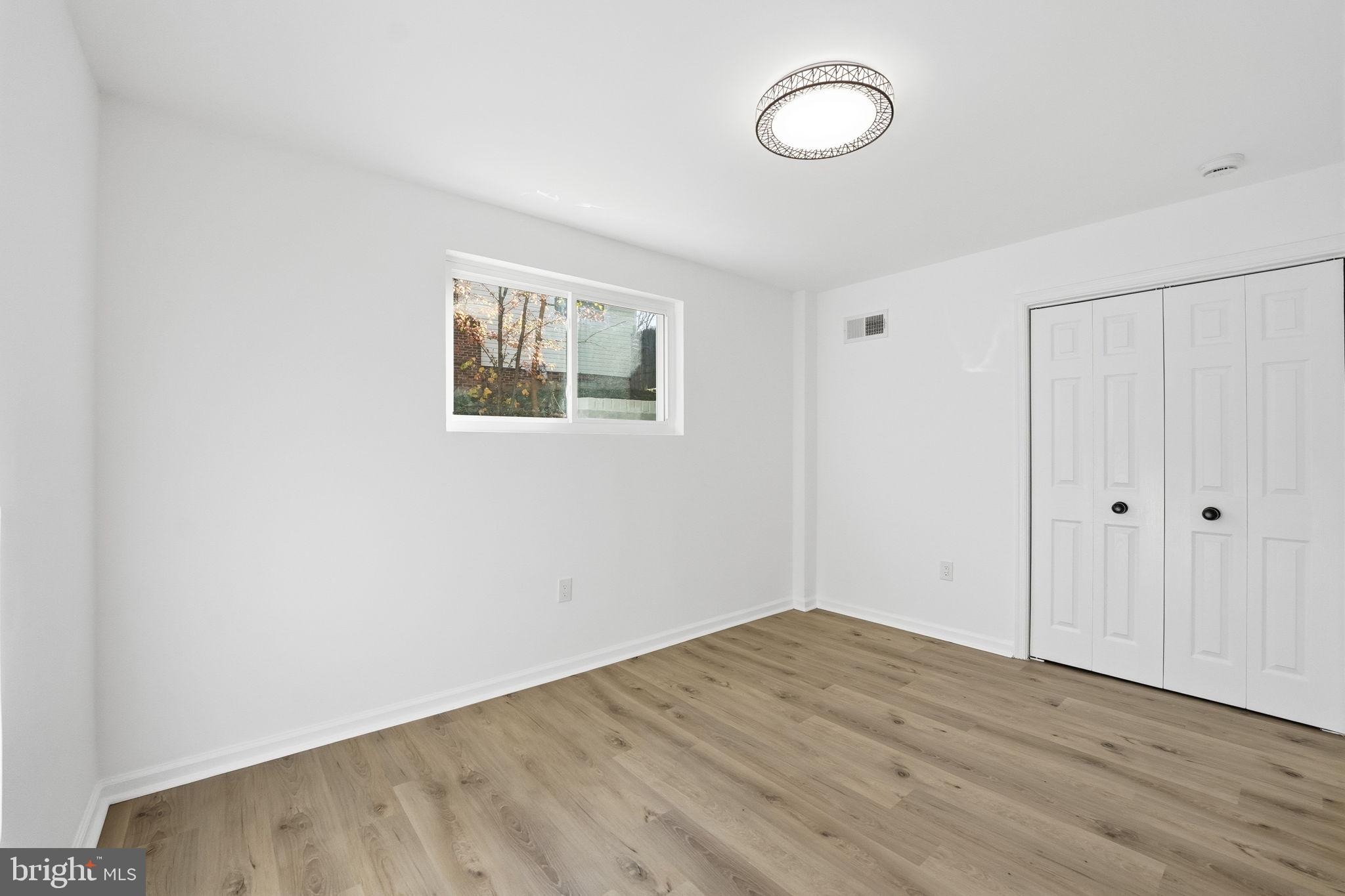 WESTVIEW HILLS - Residential