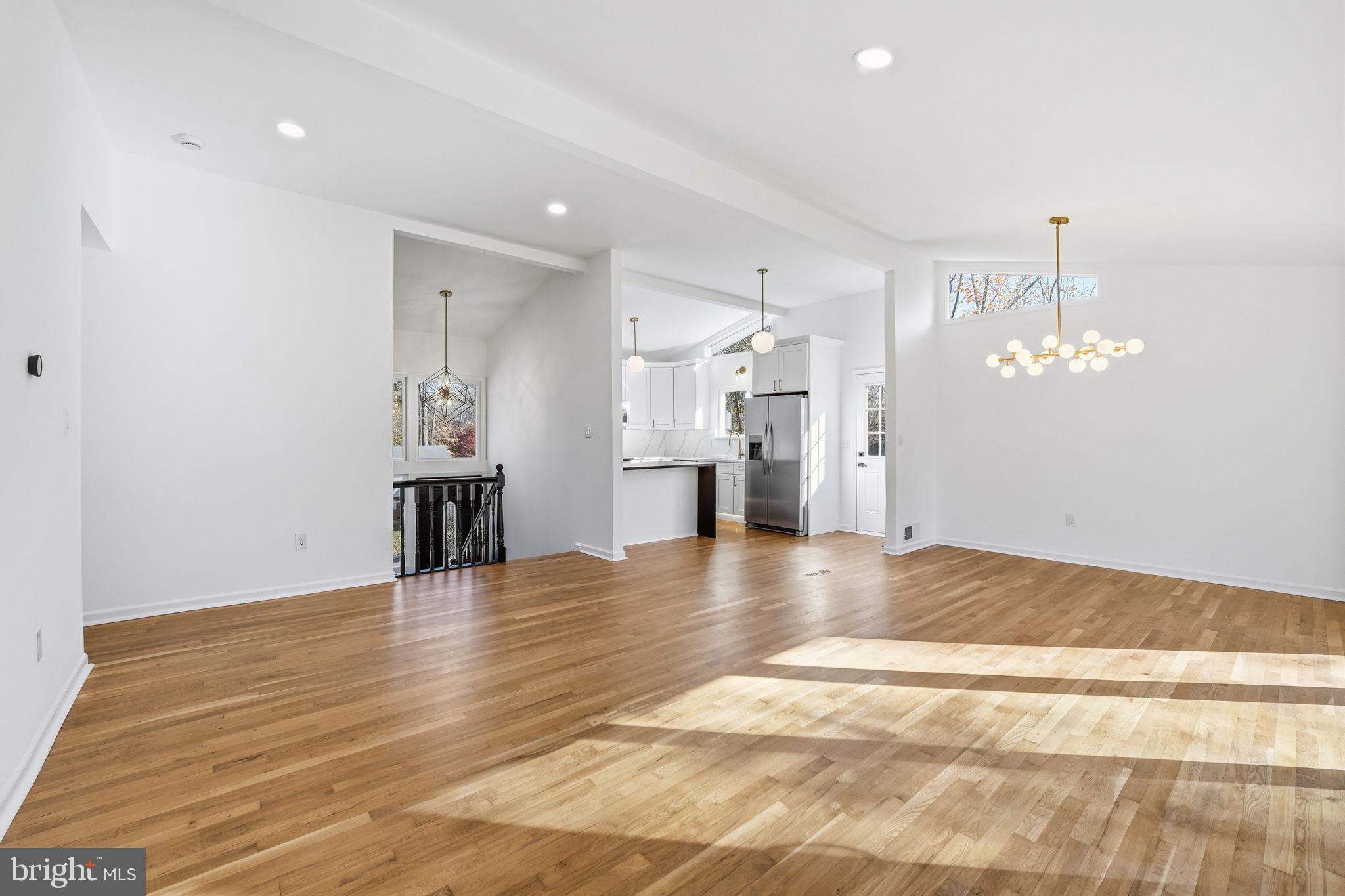 WESTVIEW HILLS - Residential