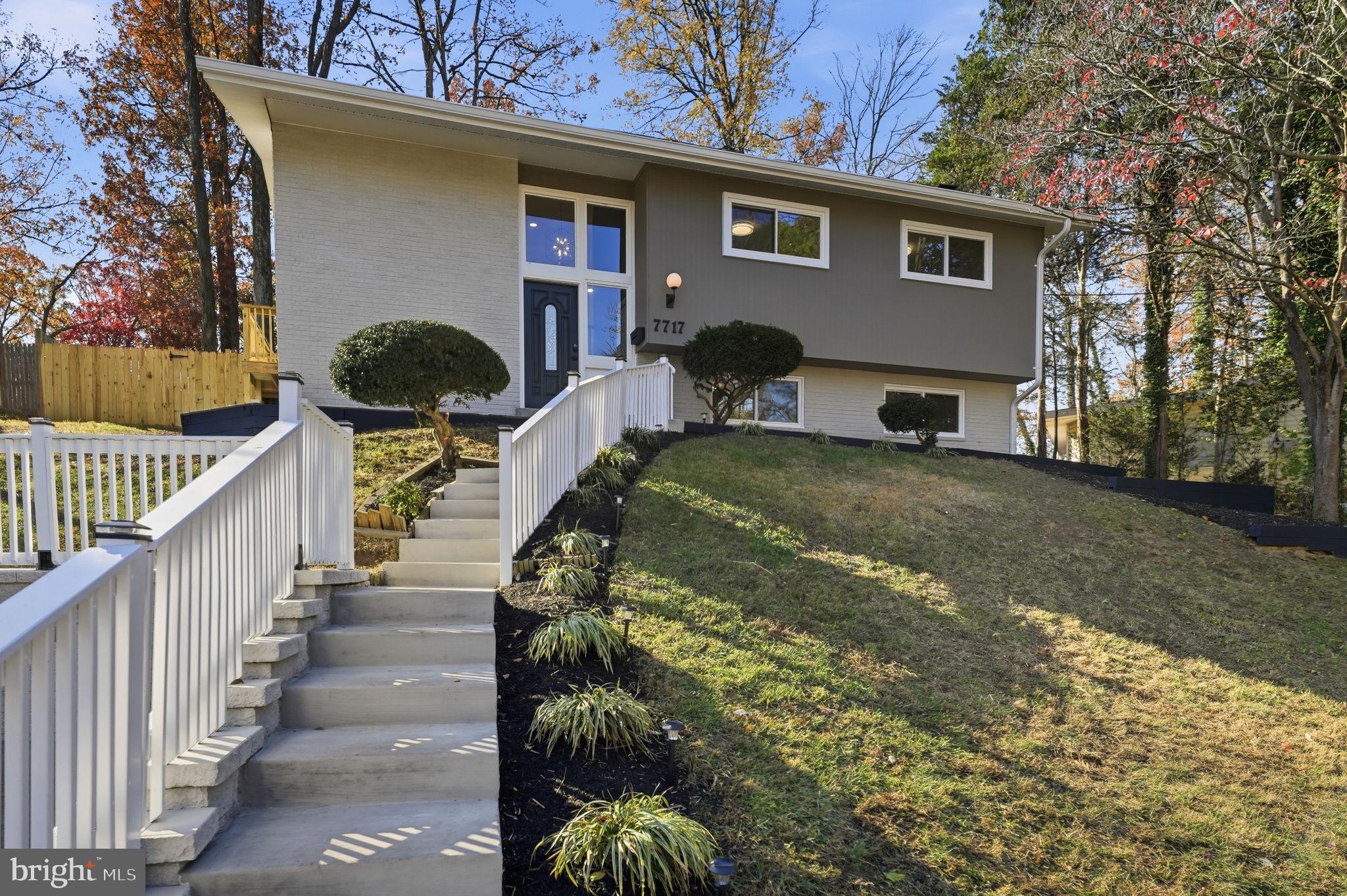 WESTVIEW HILLS - Residential