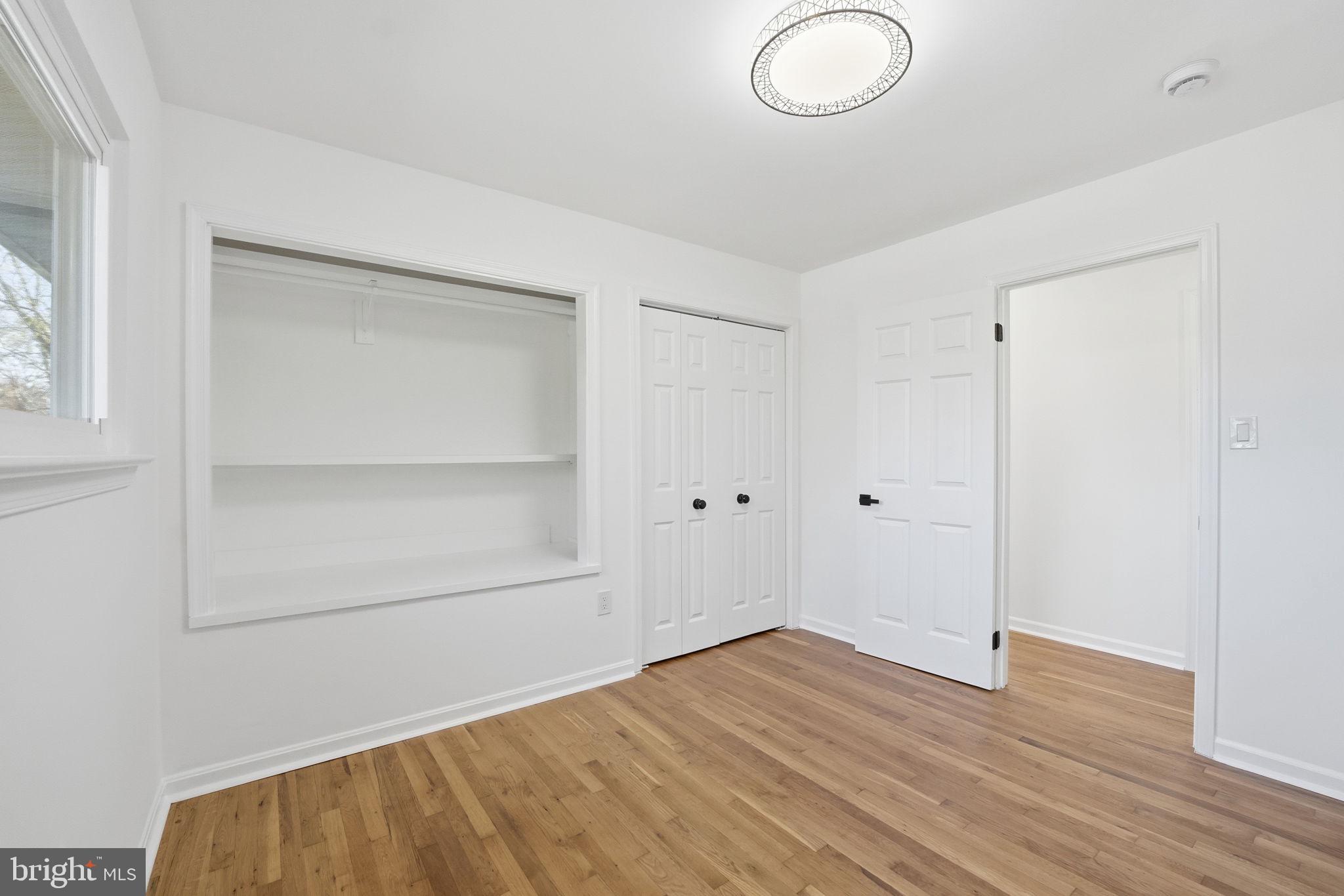 WESTVIEW HILLS - Residential