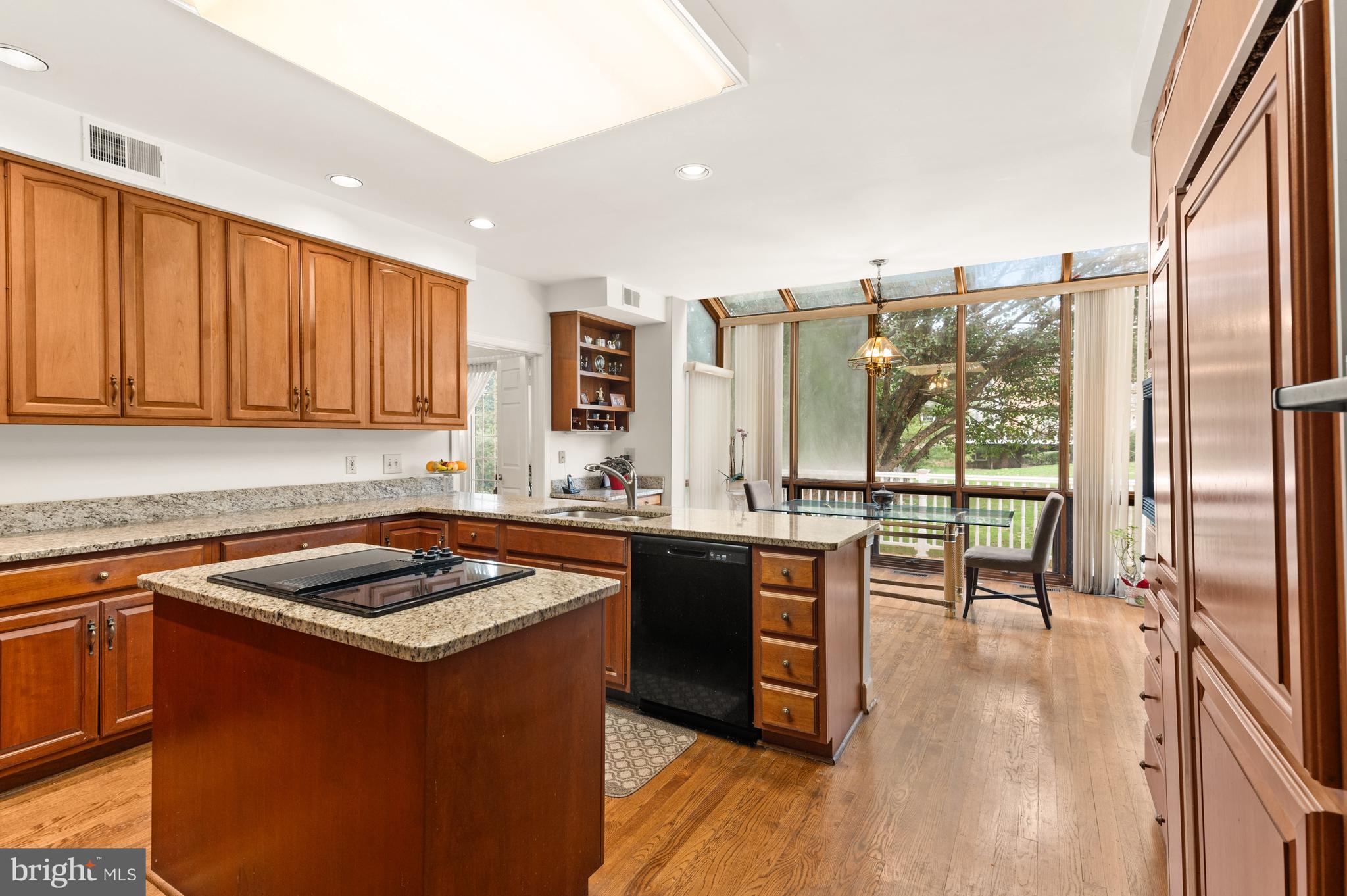 AVENEL - Residential