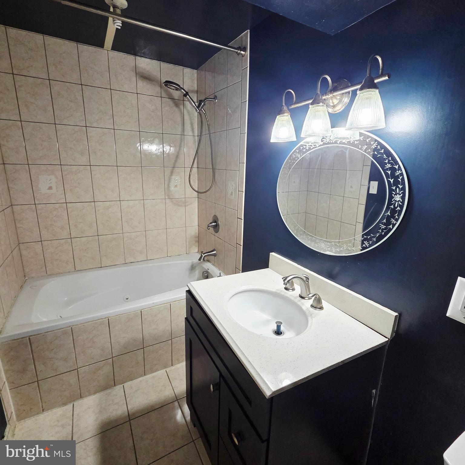 MARYLAND FARMS CONDO - Residential