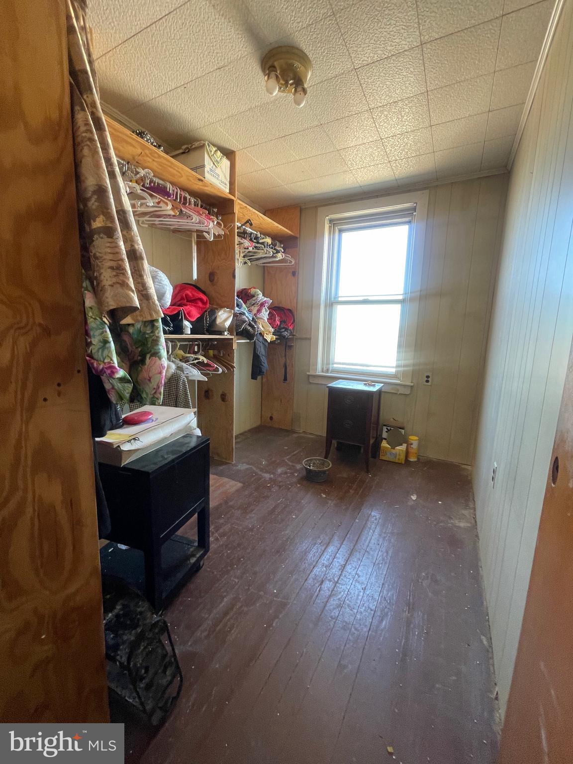 ROXBOROUGH - Residential