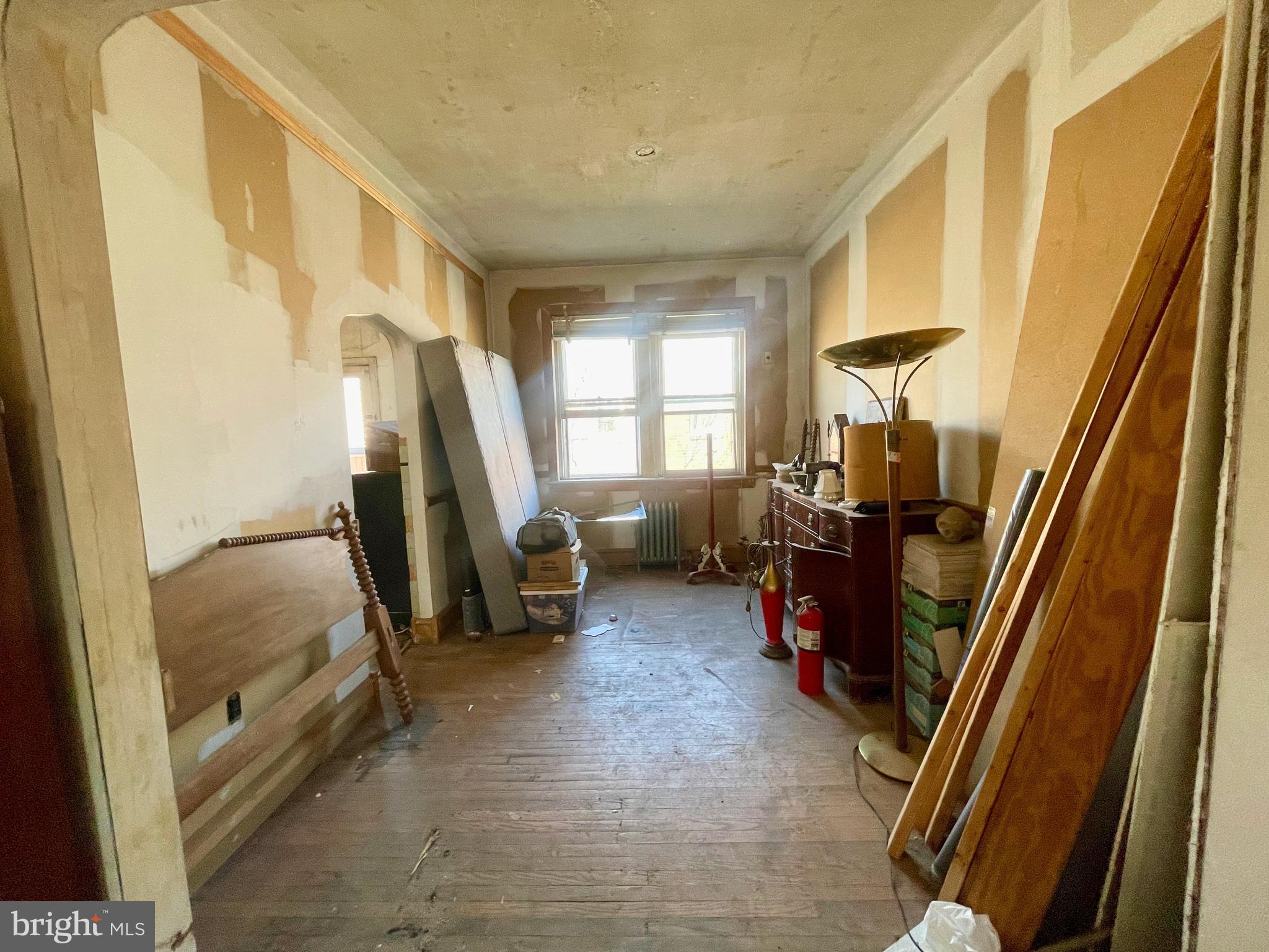 ROXBOROUGH - Residential