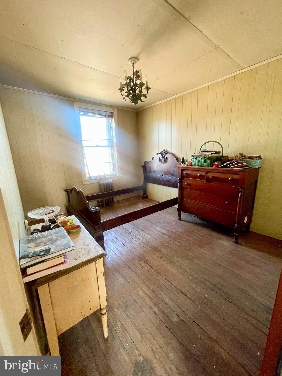 ROXBOROUGH - Residential