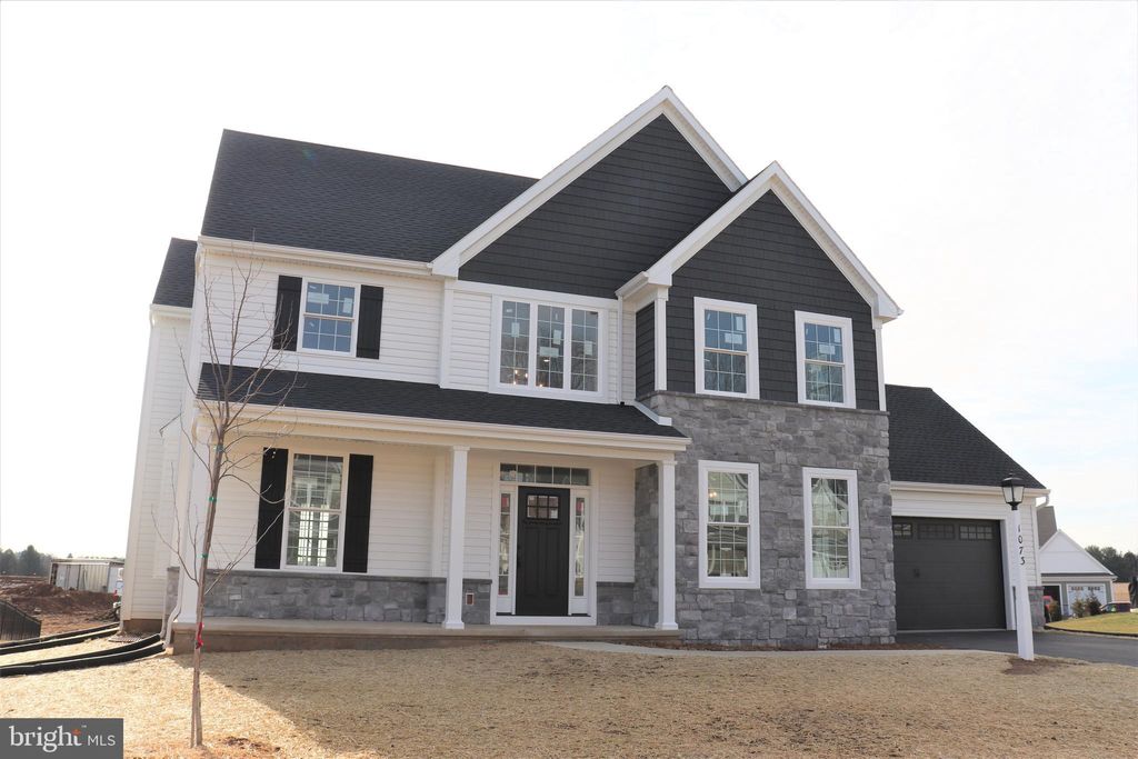 Photo of 1073 GREENVIEW DR #76, LANCASTER, PA 17601 (MLS # PALA2027198)