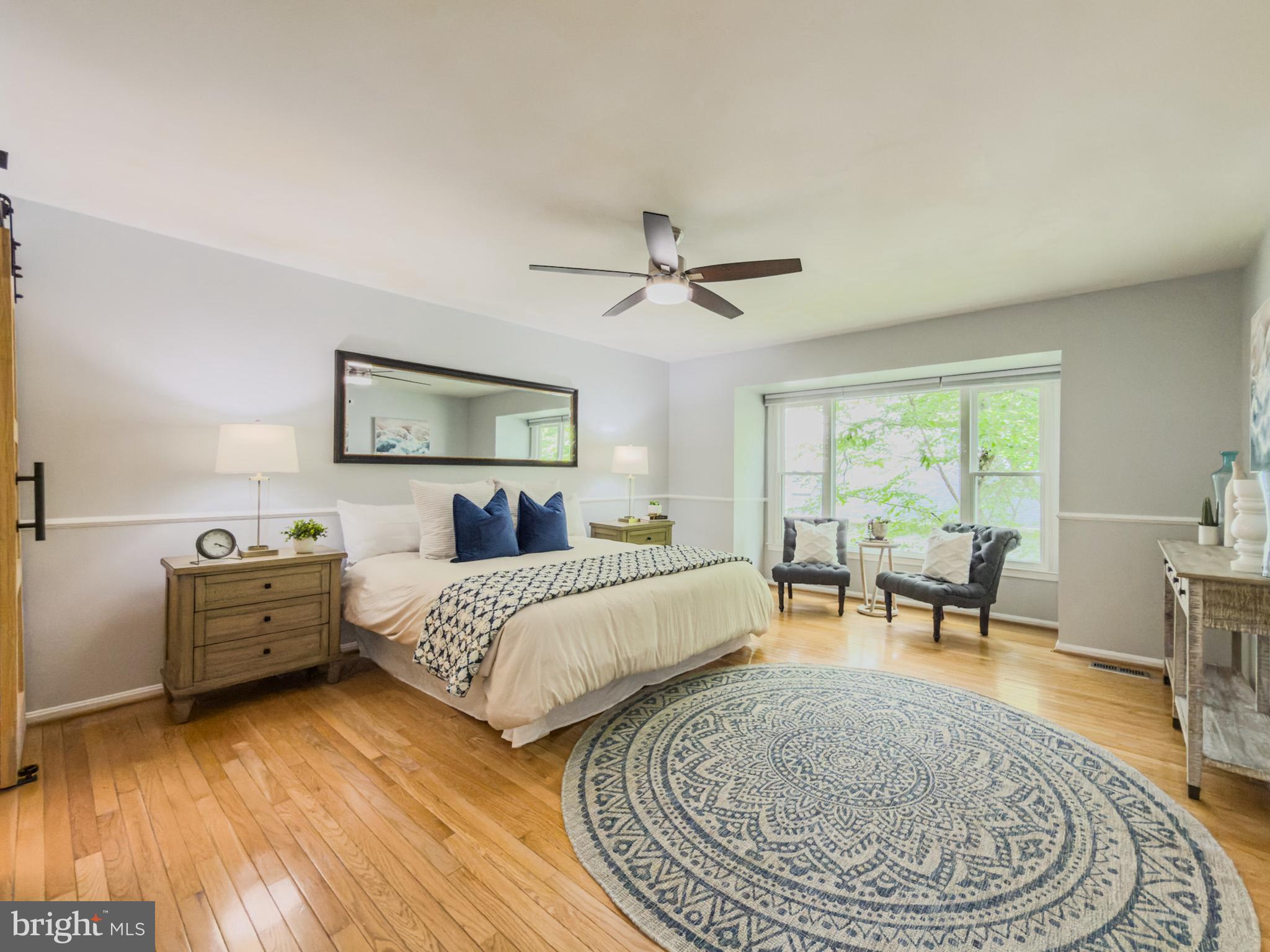 WASHINGTONIAN VILLAGE - Residential