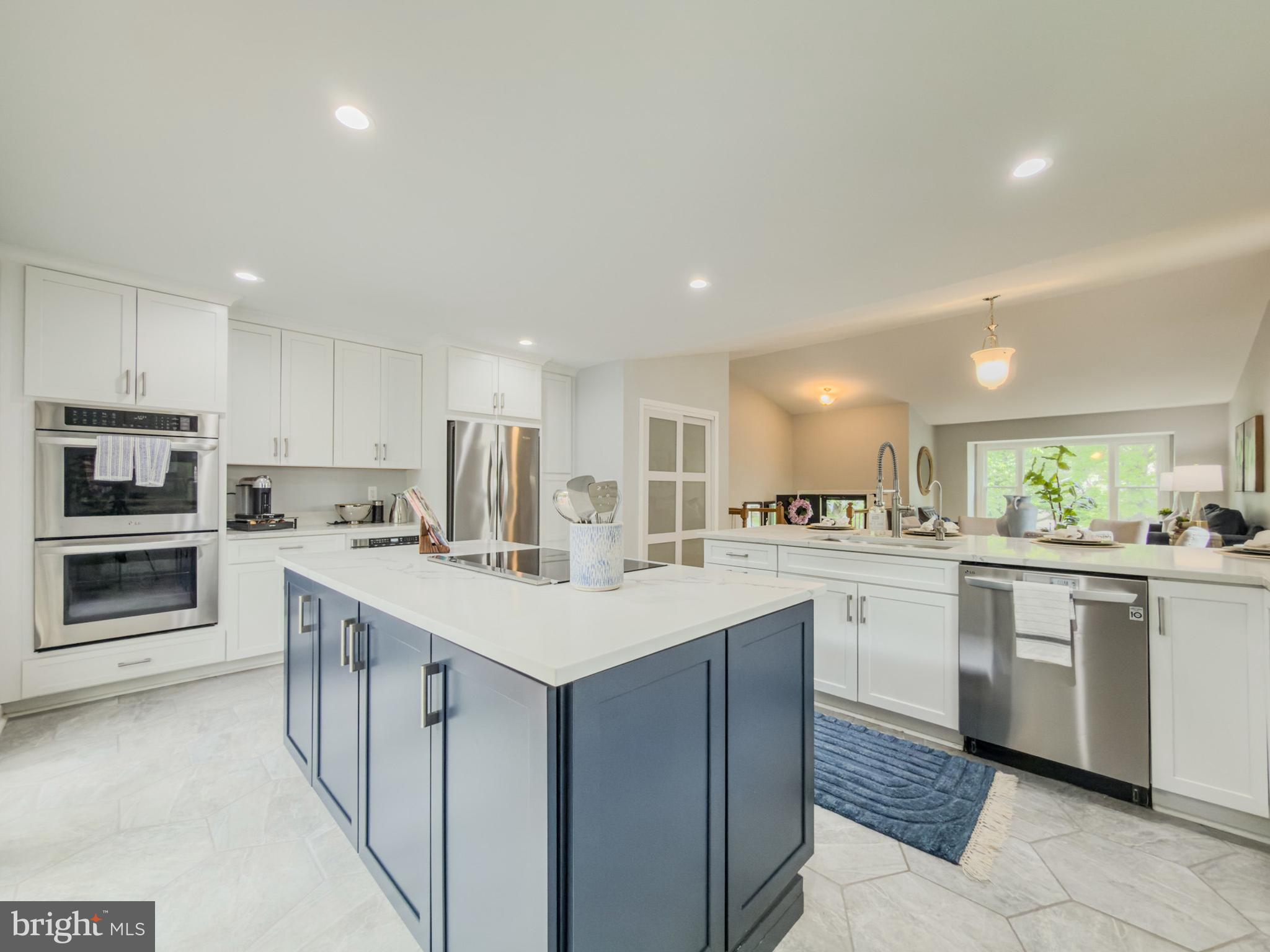 WASHINGTONIAN VILLAGE - Residential