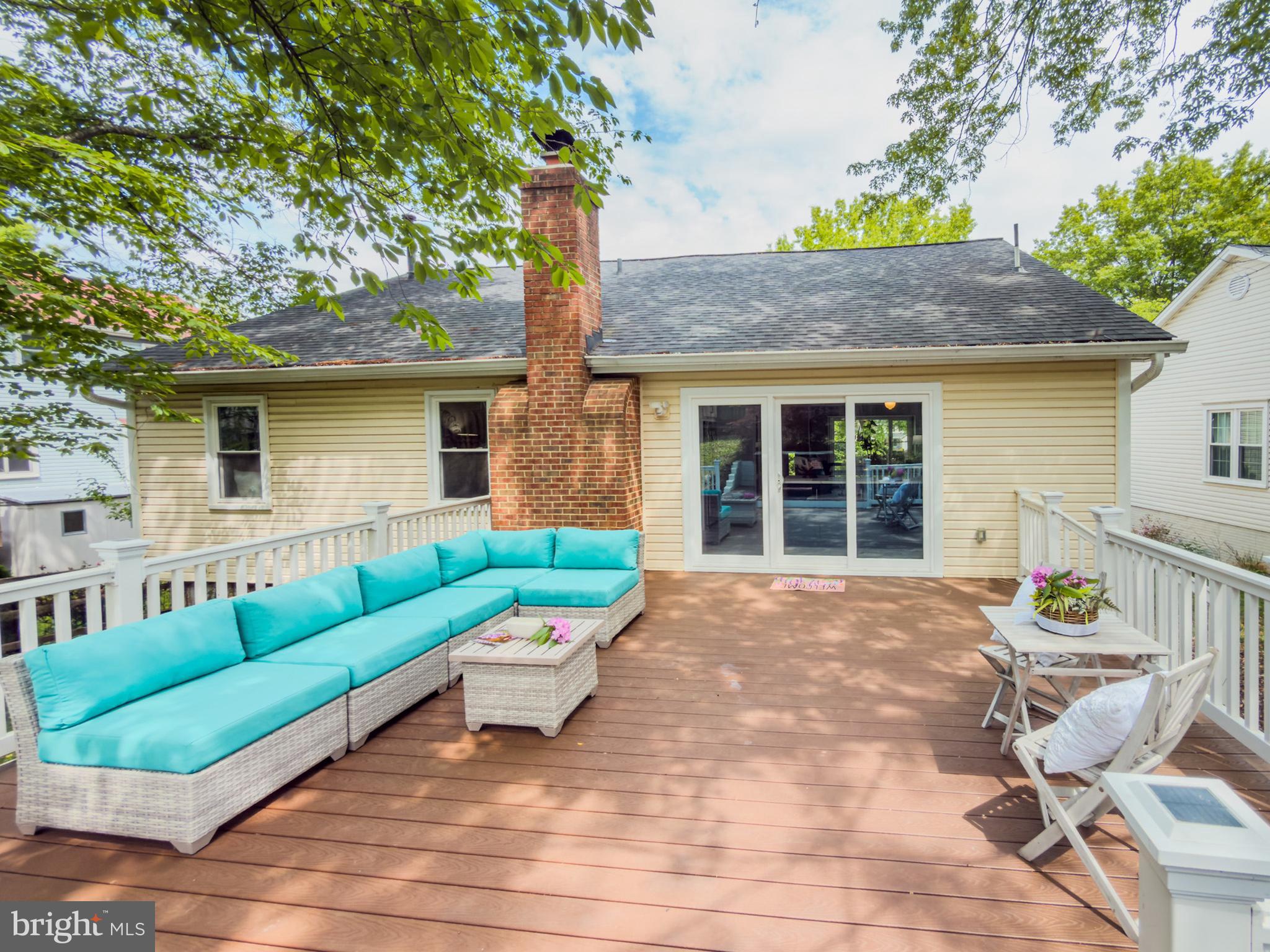WASHINGTONIAN VILLAGE - Residential