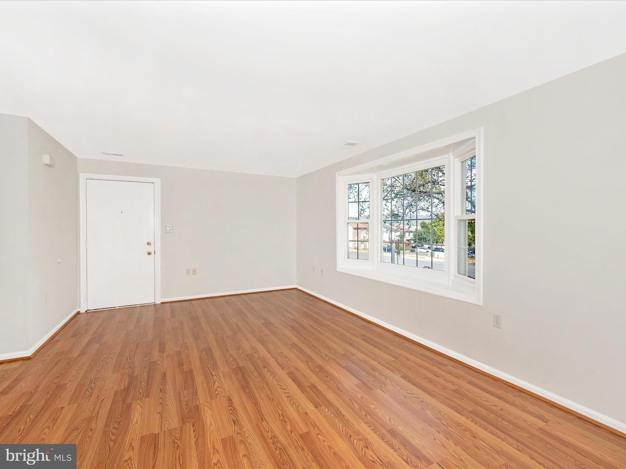 MOUNTAIN VIEW - Residential