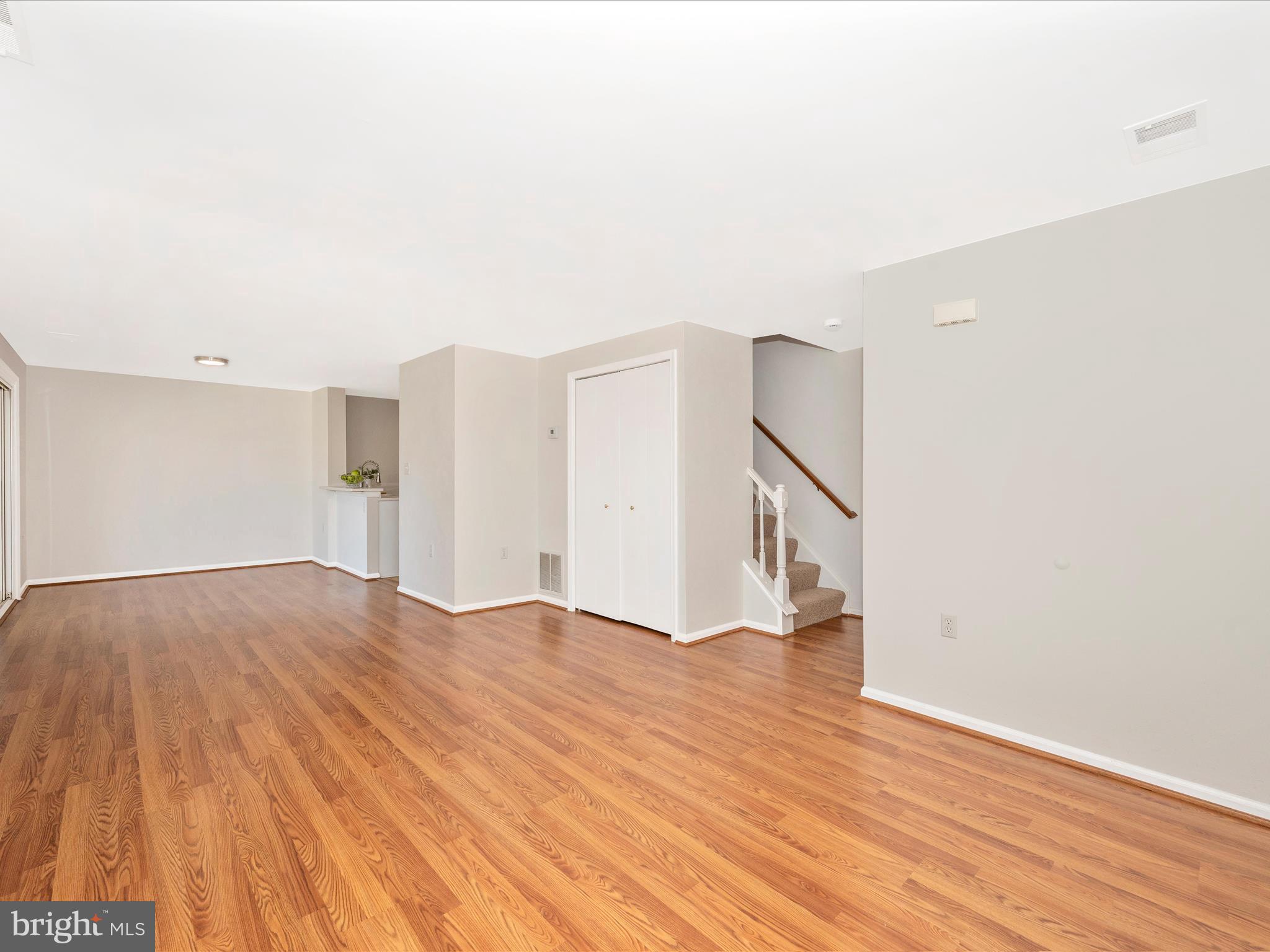 MOUNTAIN VIEW - Residential