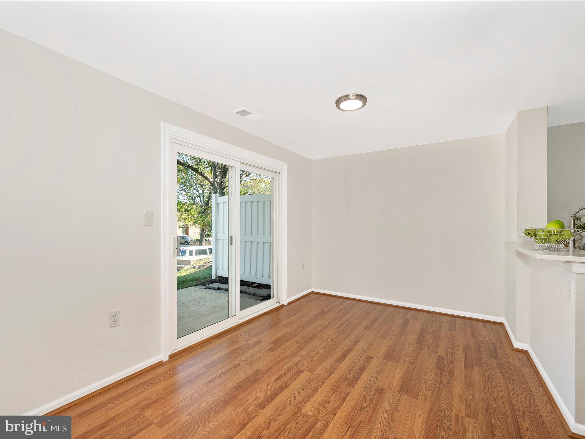 MOUNTAIN VIEW - Residential