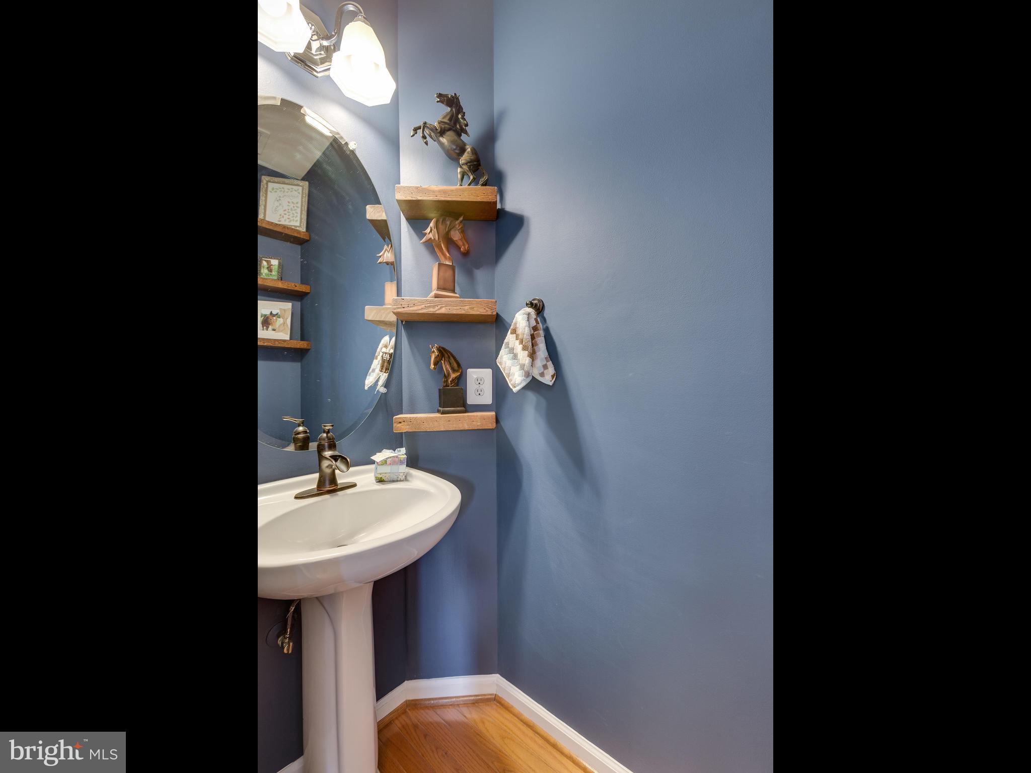 HAYMARKET STATION - Residential