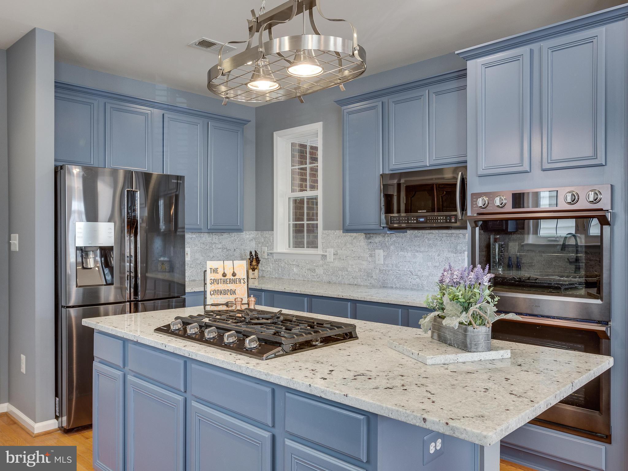 HAYMARKET STATION - Residential