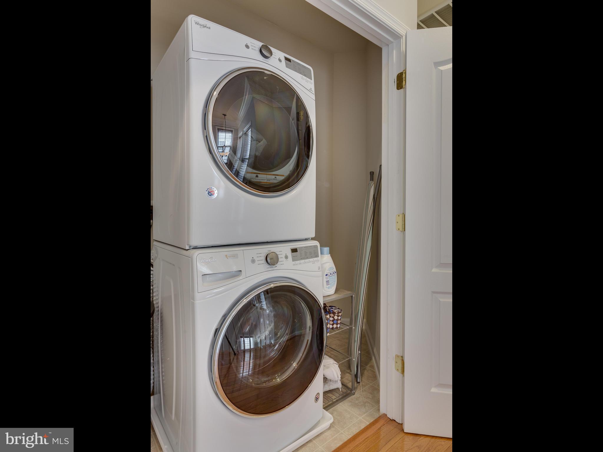 HAYMARKET STATION - Residential