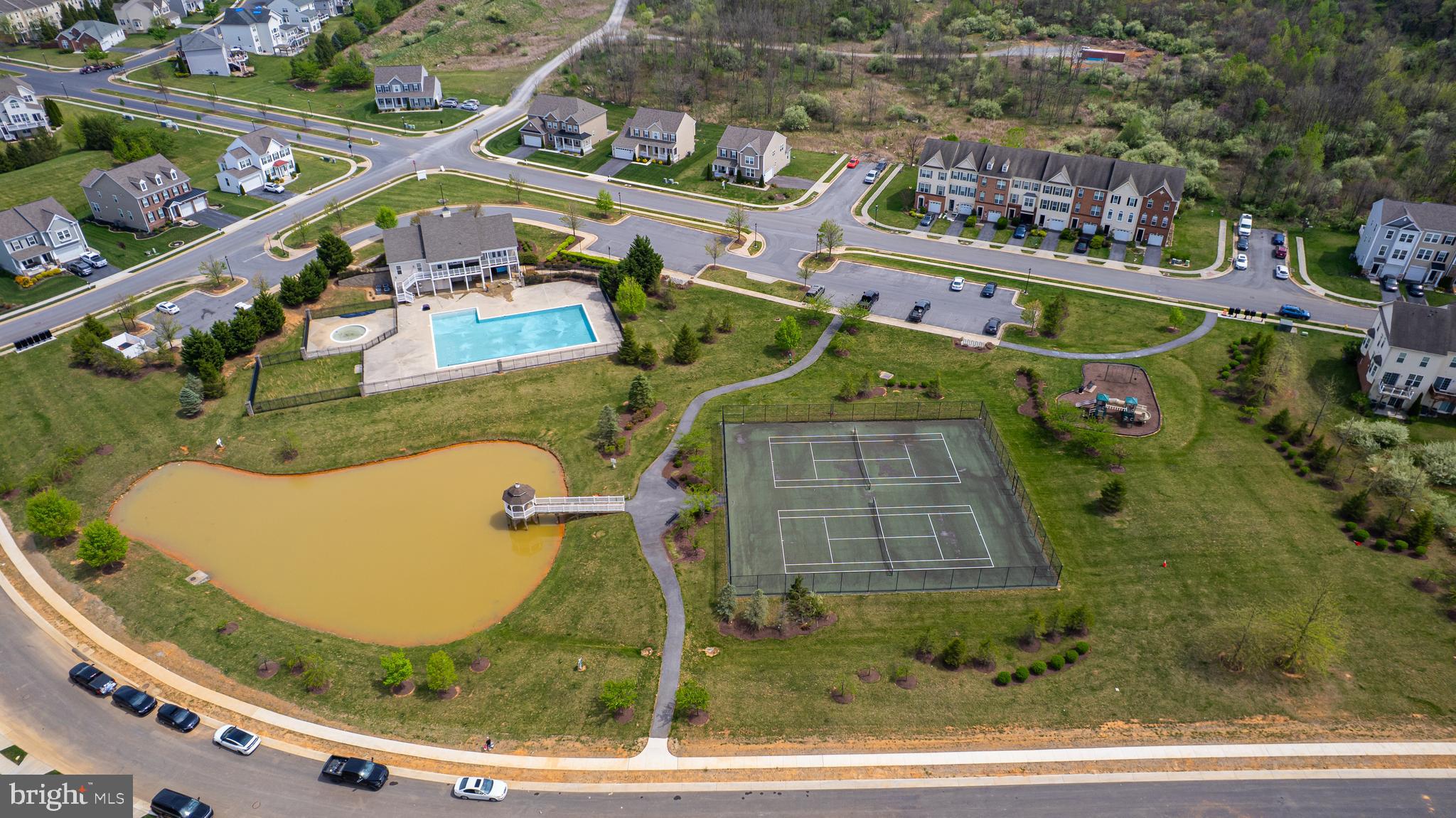 MARTINSBURG STATION - Residential