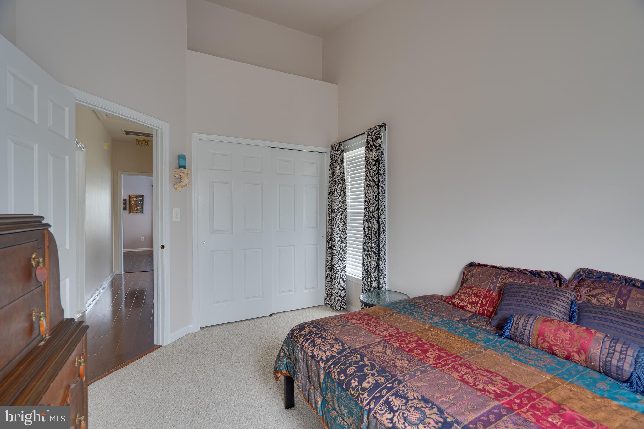 MARTINSBURG STATION - Residential