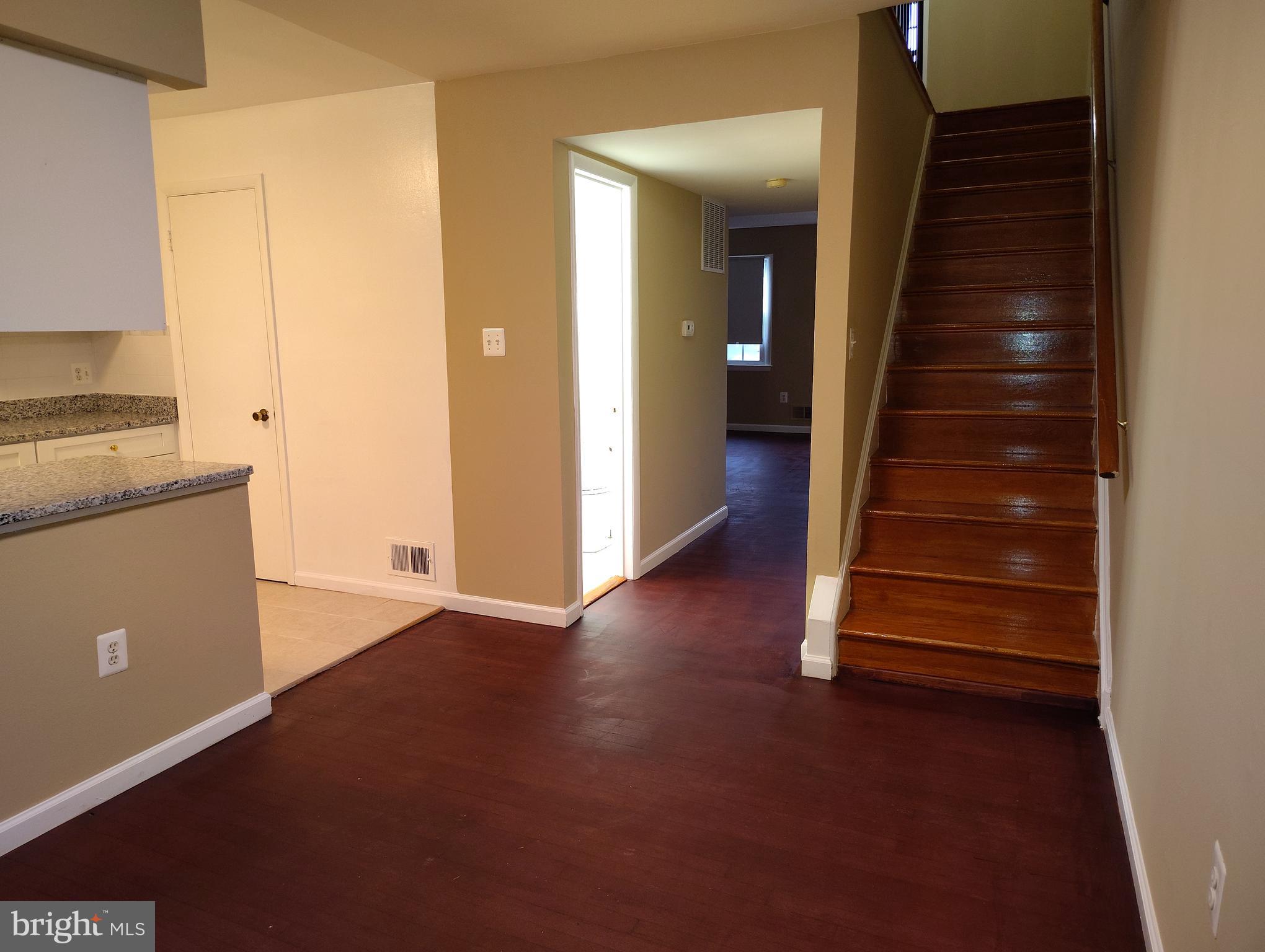 DALE CITY - Residential Lease